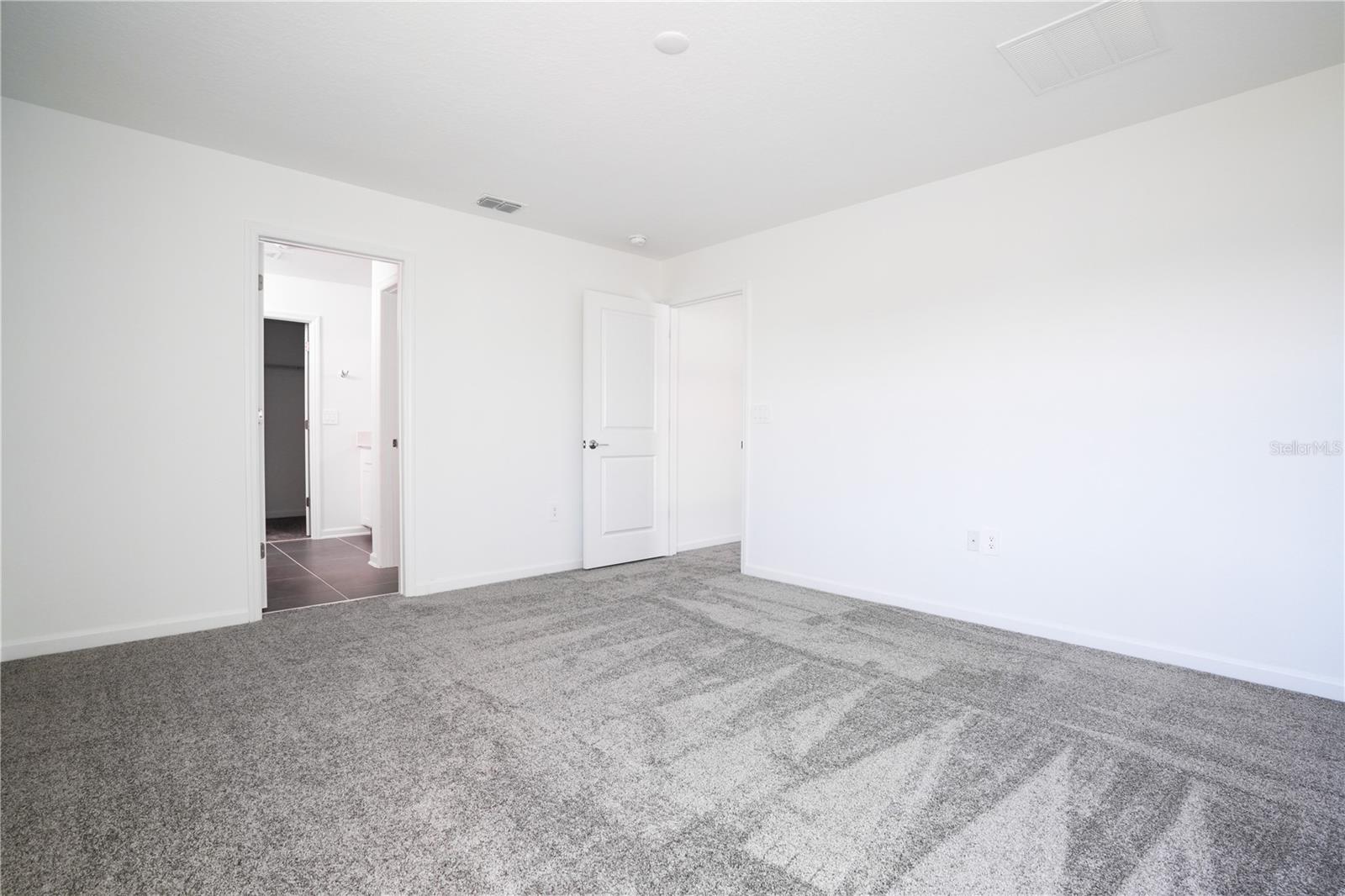 1147 JAMES PAUL RD, DAVENPORT, FL, 33837