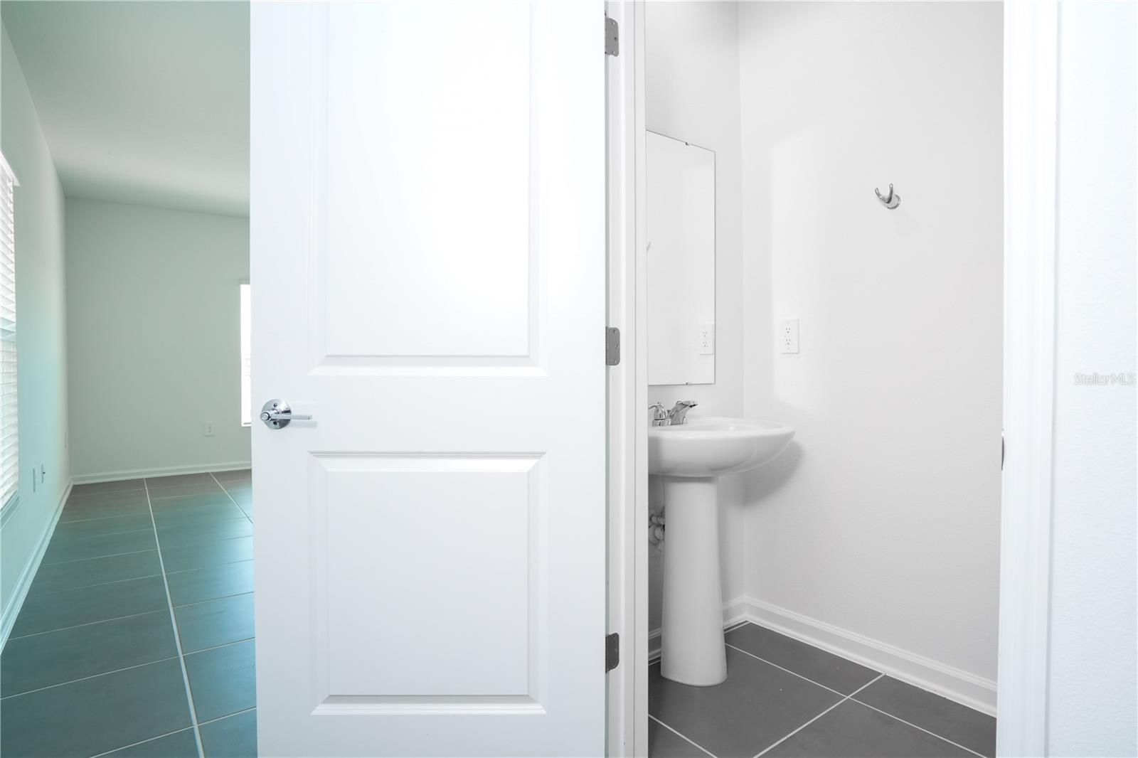 1147 JAMES PAUL RD, DAVENPORT, FL, 33837