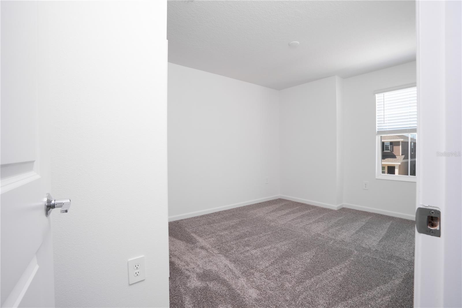 1147 JAMES PAUL RD, DAVENPORT, FL, 33837