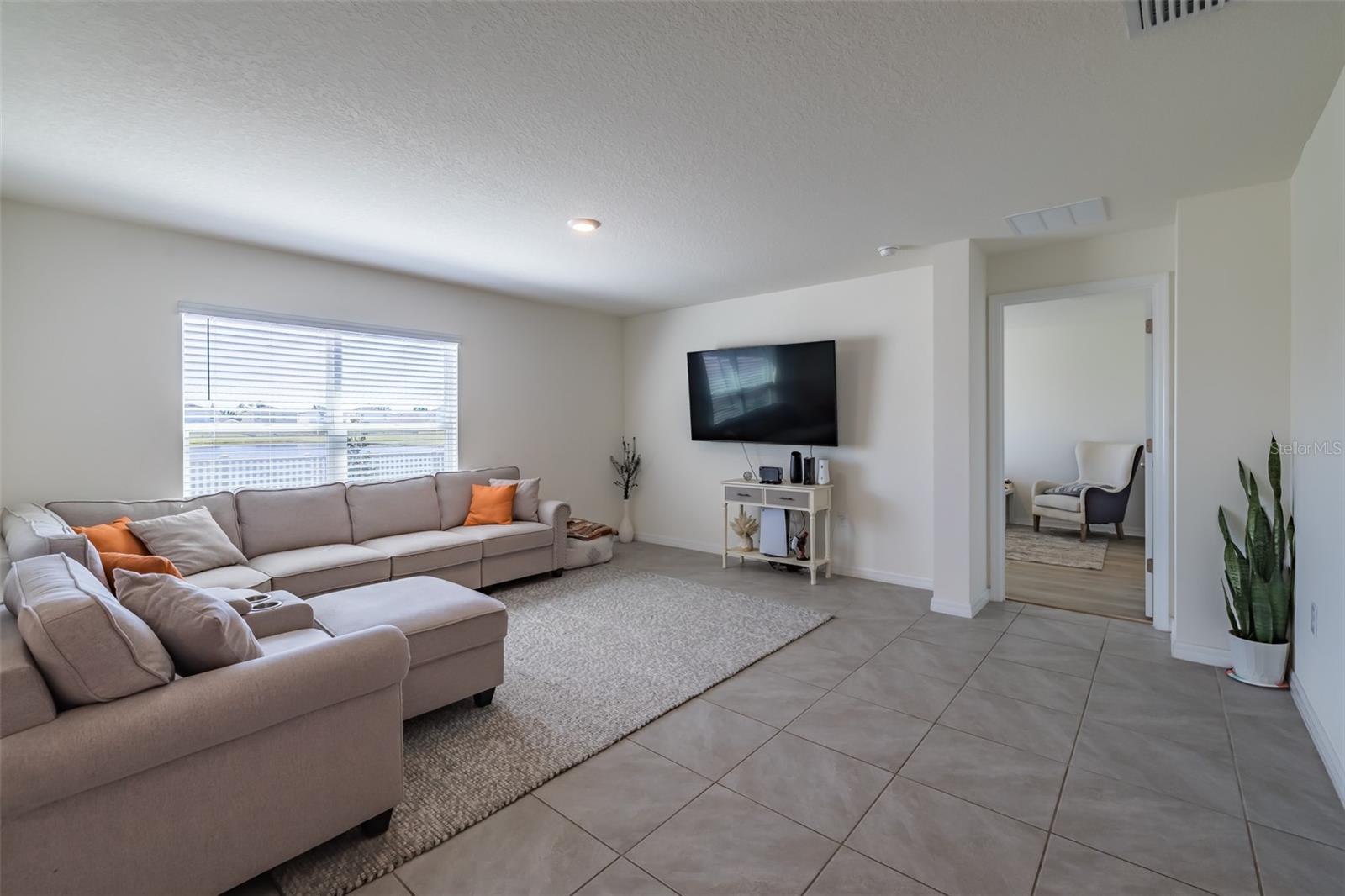 2812 GUMBO LIMBO DR, WIMAUMA, FL, 33598