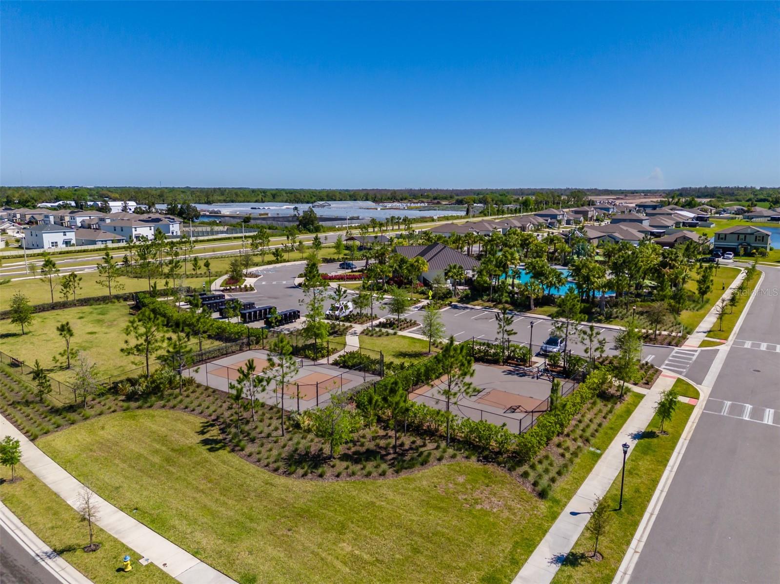 2812 GUMBO LIMBO DR, WIMAUMA, FL, 33598