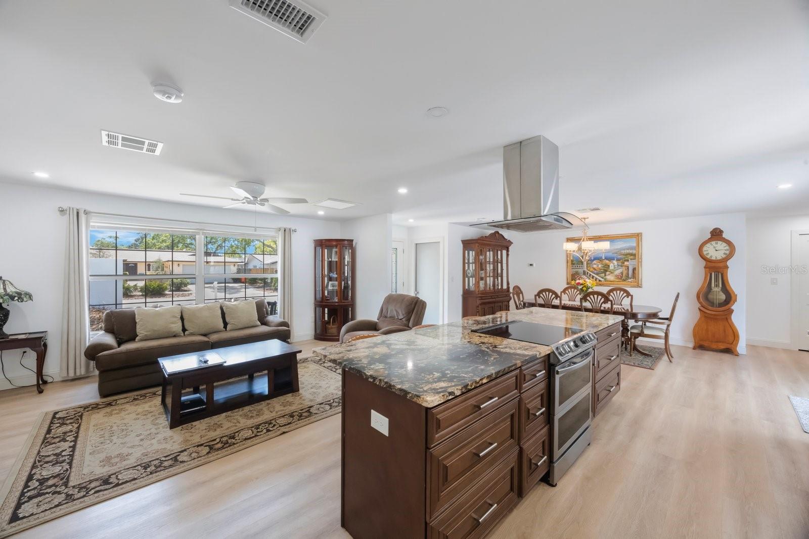 13415 ANDOVA DR, LARGO, FL, 33774