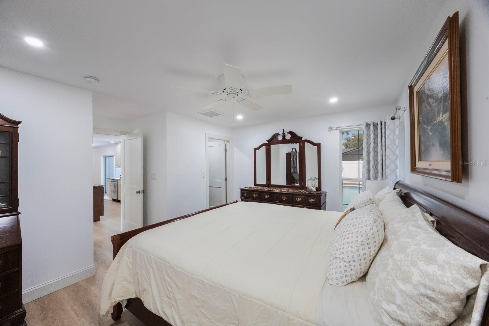 13415 ANDOVA DR, LARGO, FL, 33774