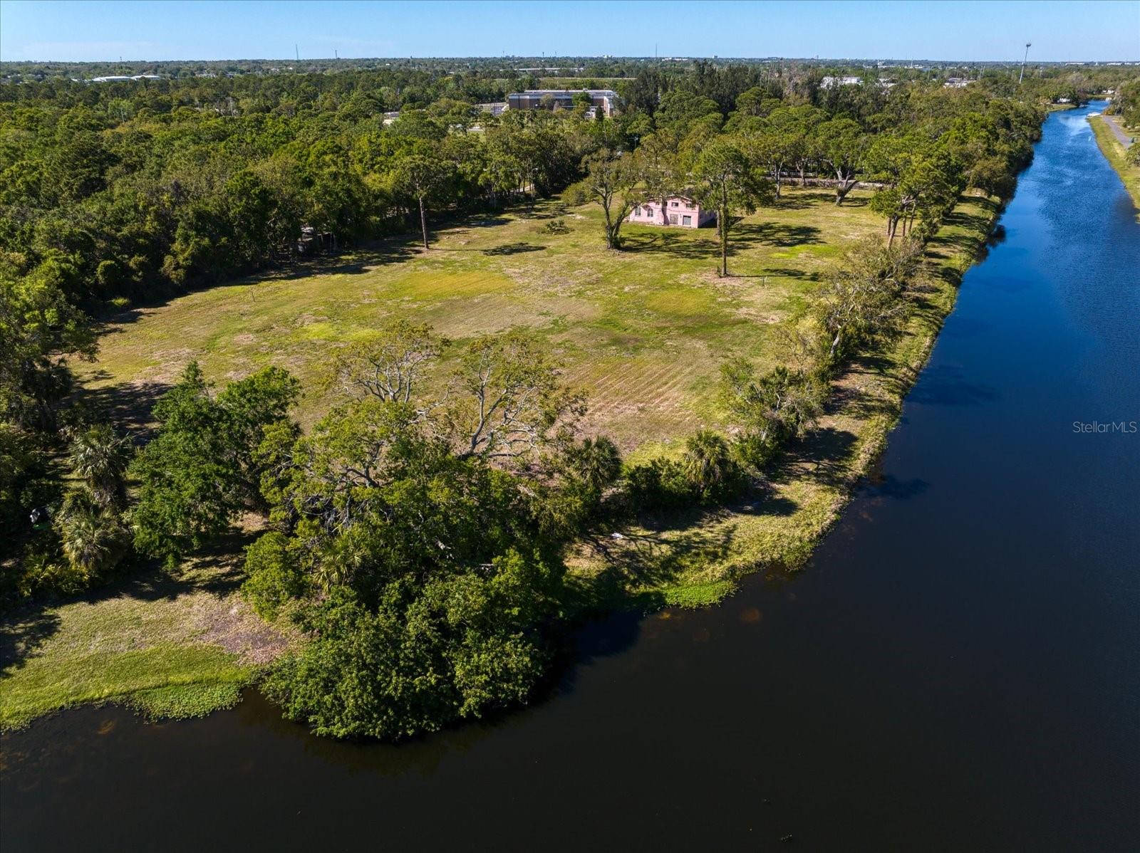 9554 90TH AVE, SEMINOLE, FL, 33777