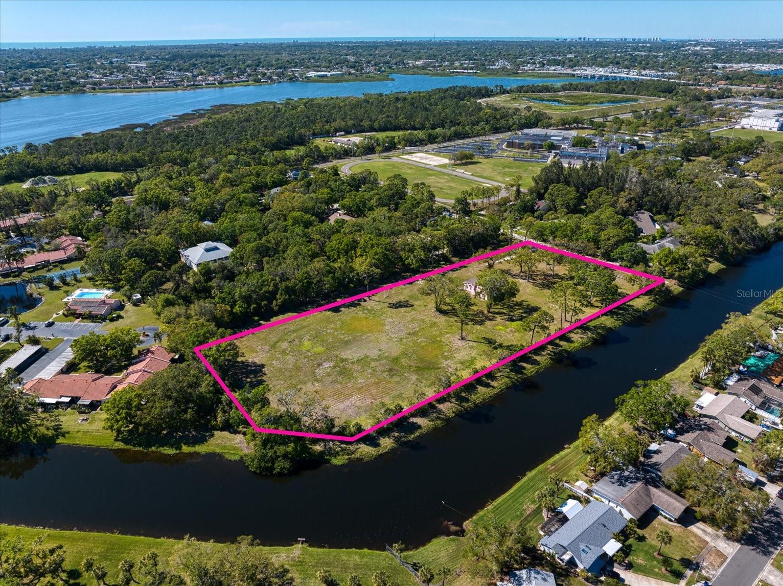 9554 90TH AVE, SEMINOLE, FL, 33777