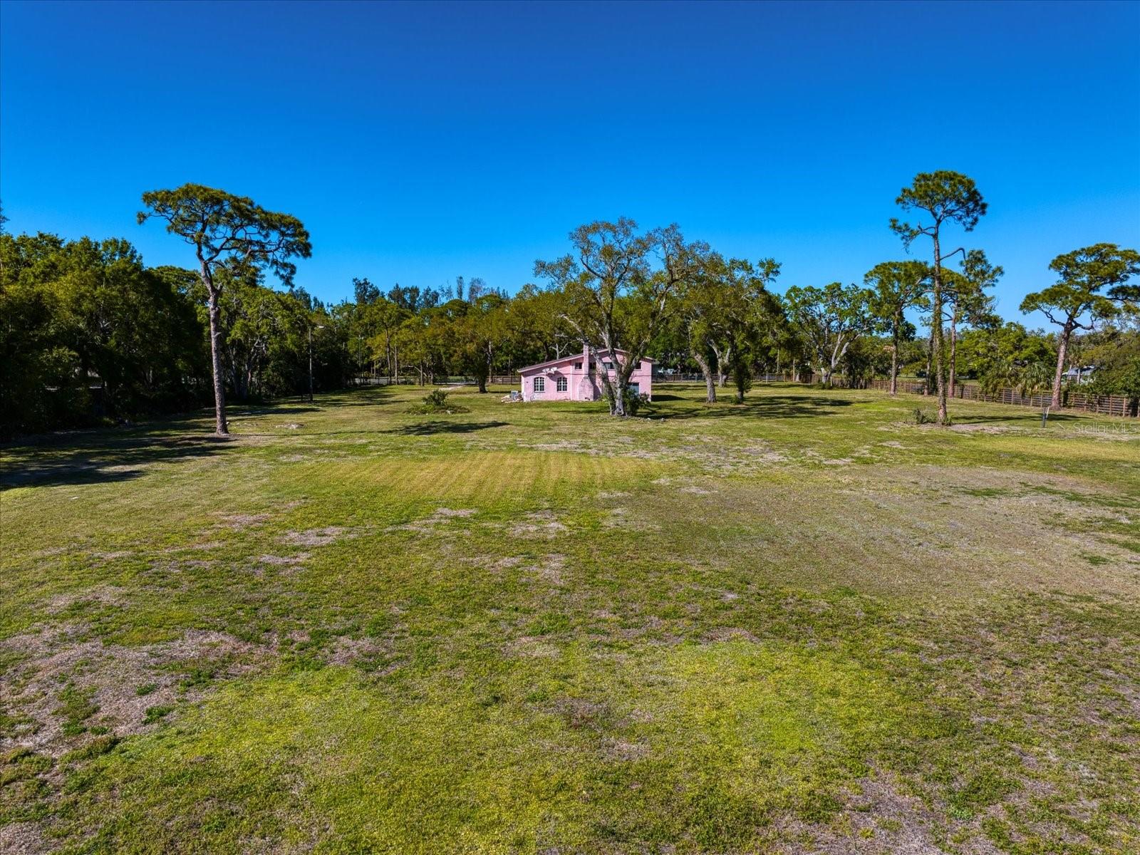 9554 90TH AVE, SEMINOLE, FL, 33777