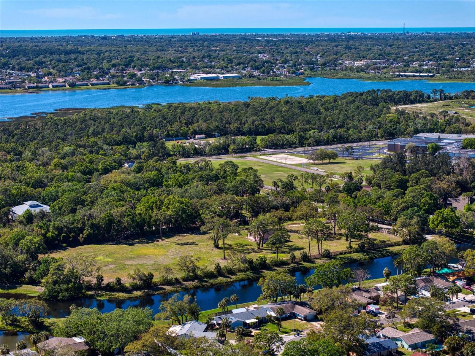 9554 90TH AVE, SEMINOLE, FL, 33777