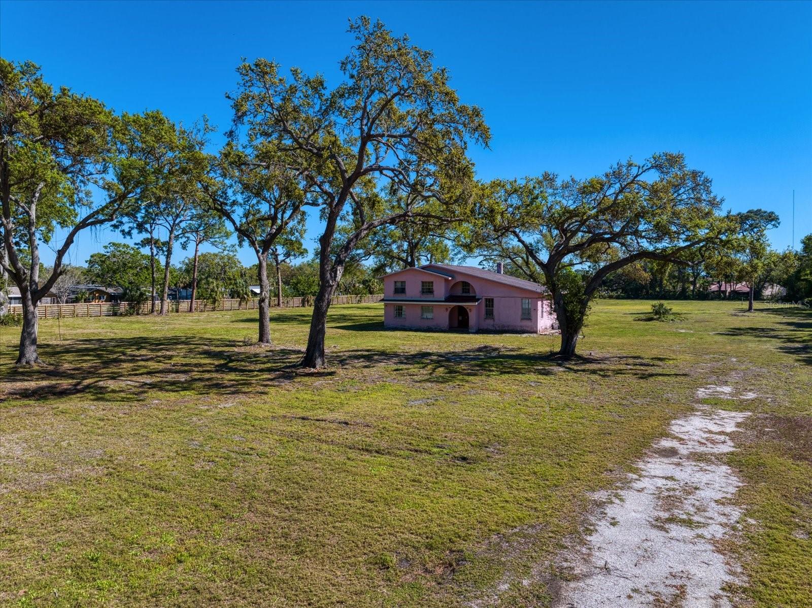9554 90TH AVE, SEMINOLE, FL, 33777