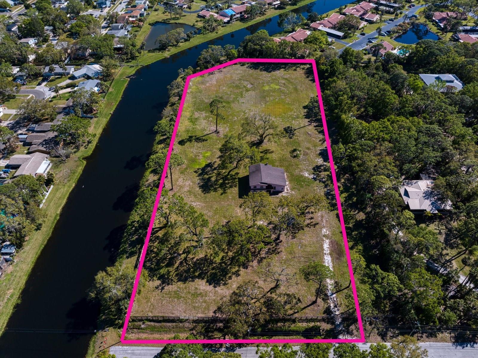 9554 90TH AVE, SEMINOLE, FL, 33777