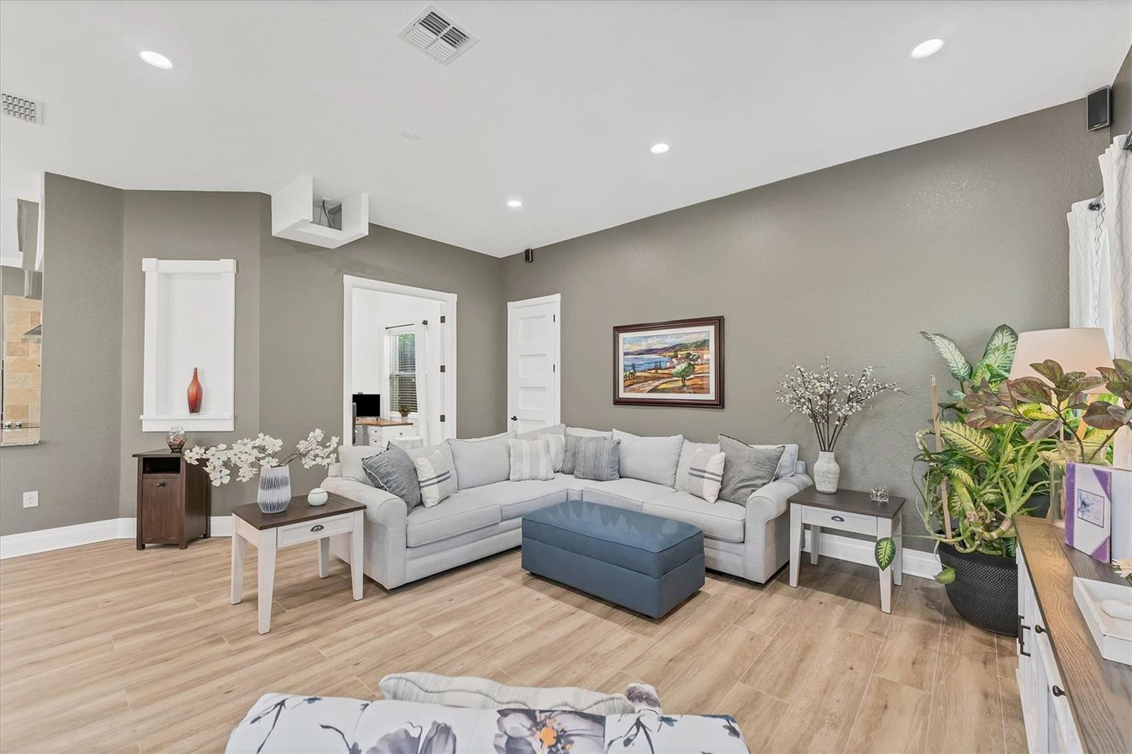 909 143RD ST NE, BRADENTON, FL, 34212