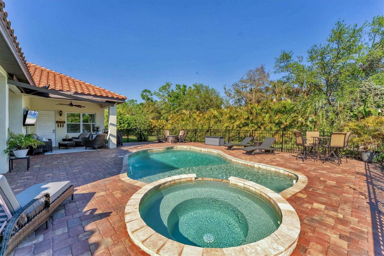 909 143RD ST NE, BRADENTON, FL, 34212