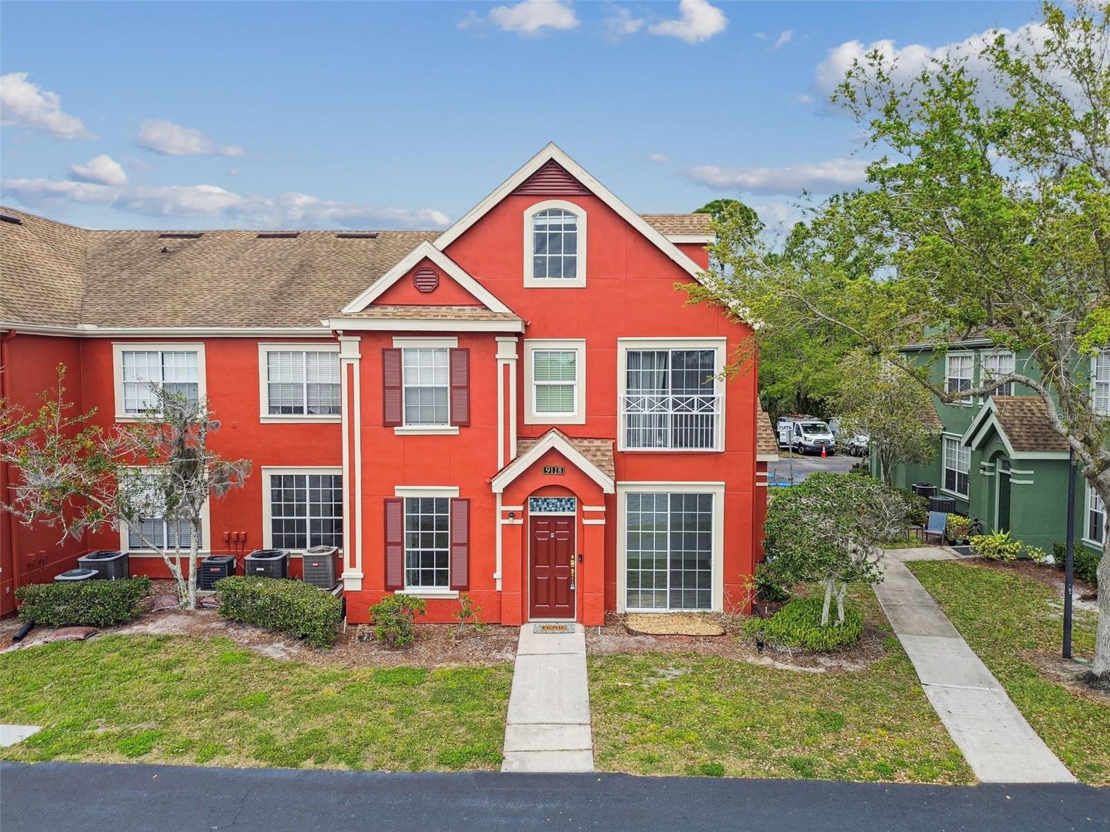 9118 LAKE CHASE ISLAND WAY #9118, TAMPA, FL, 33626