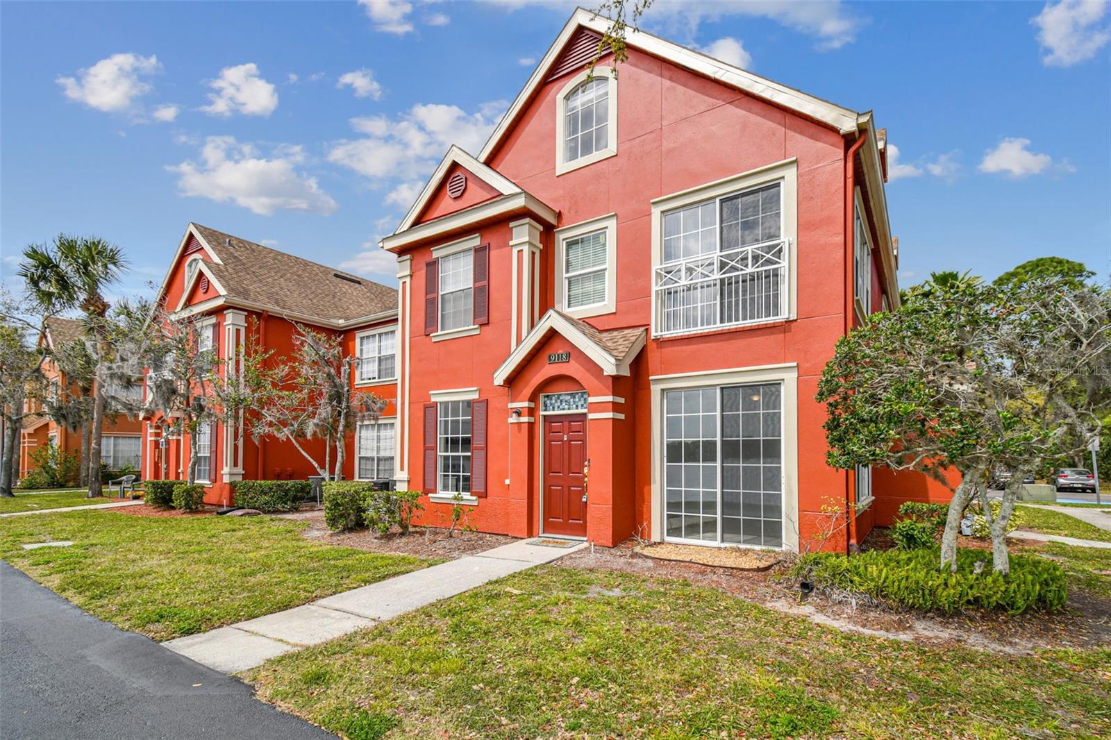 9118 LAKE CHASE ISLAND WAY #9118, TAMPA, FL, 33626