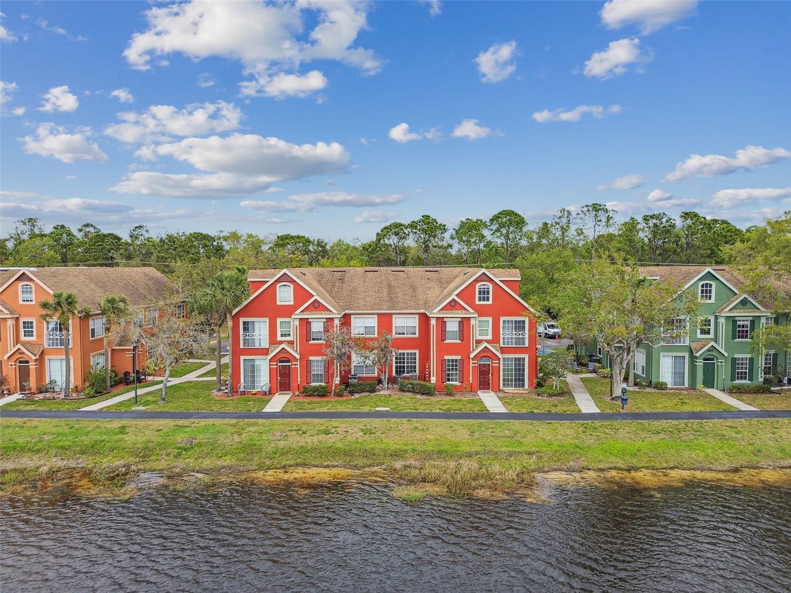 9118 LAKE CHASE ISLAND WAY #9118, TAMPA, FL, 33626