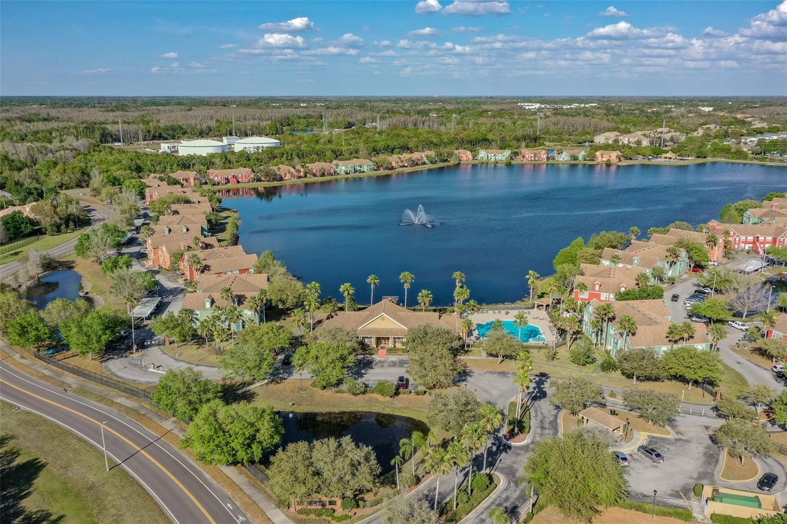 9118 LAKE CHASE ISLAND WAY #9118, TAMPA, FL, 33626