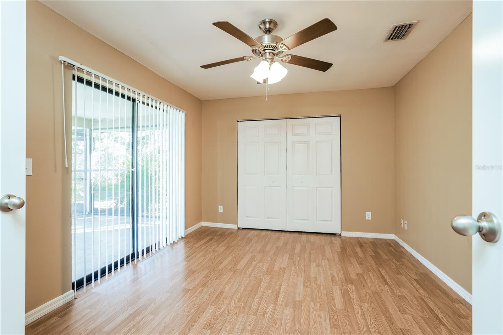 859 SW 15TH TER, CAPE CORAL, FL, 33991