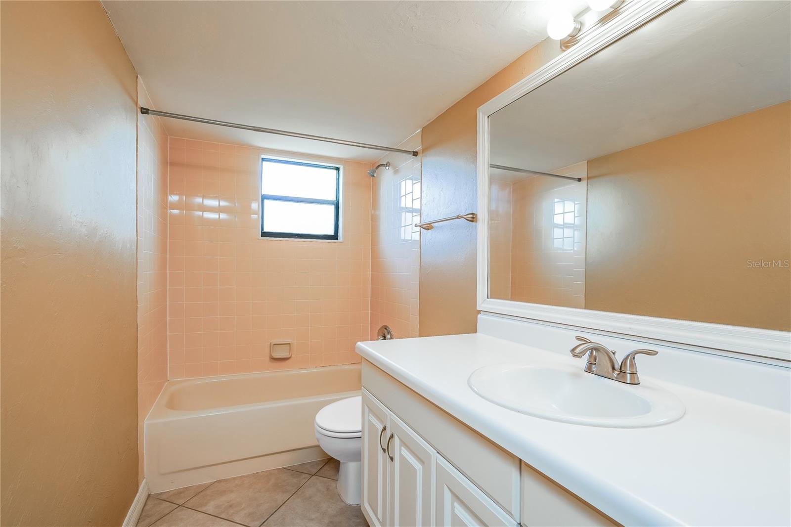 859 SW 15TH TER, CAPE CORAL, FL, 33991