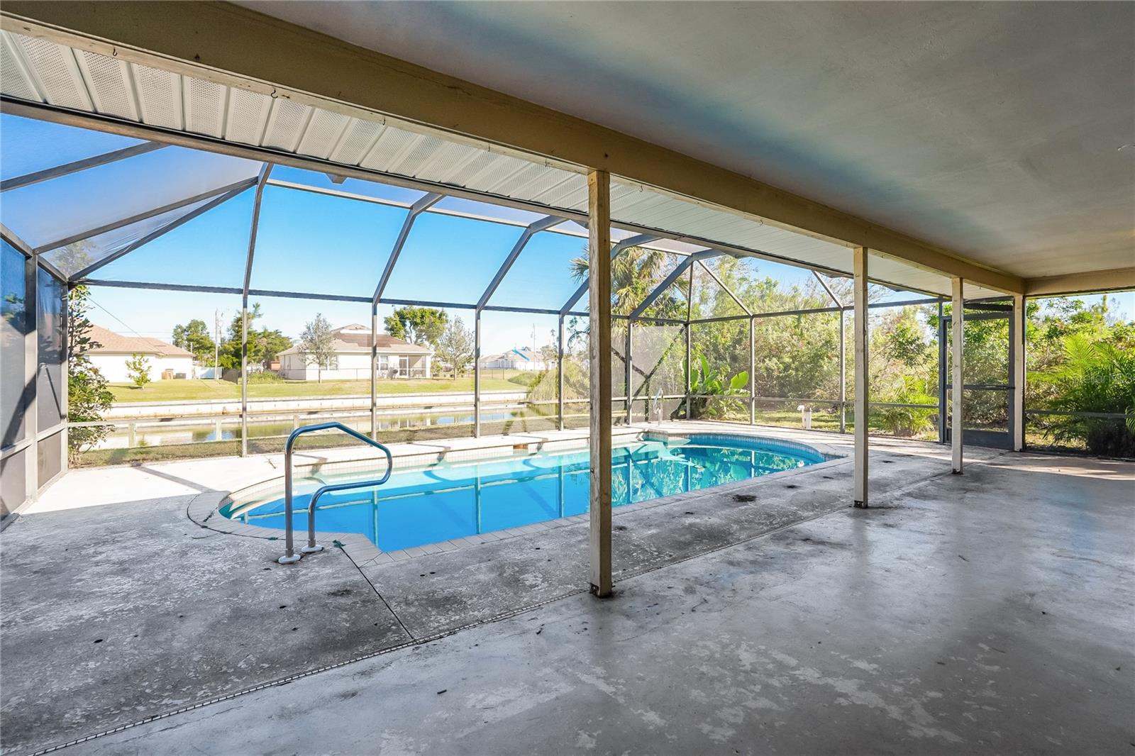 859 SW 15TH TER, CAPE CORAL, FL, 33991