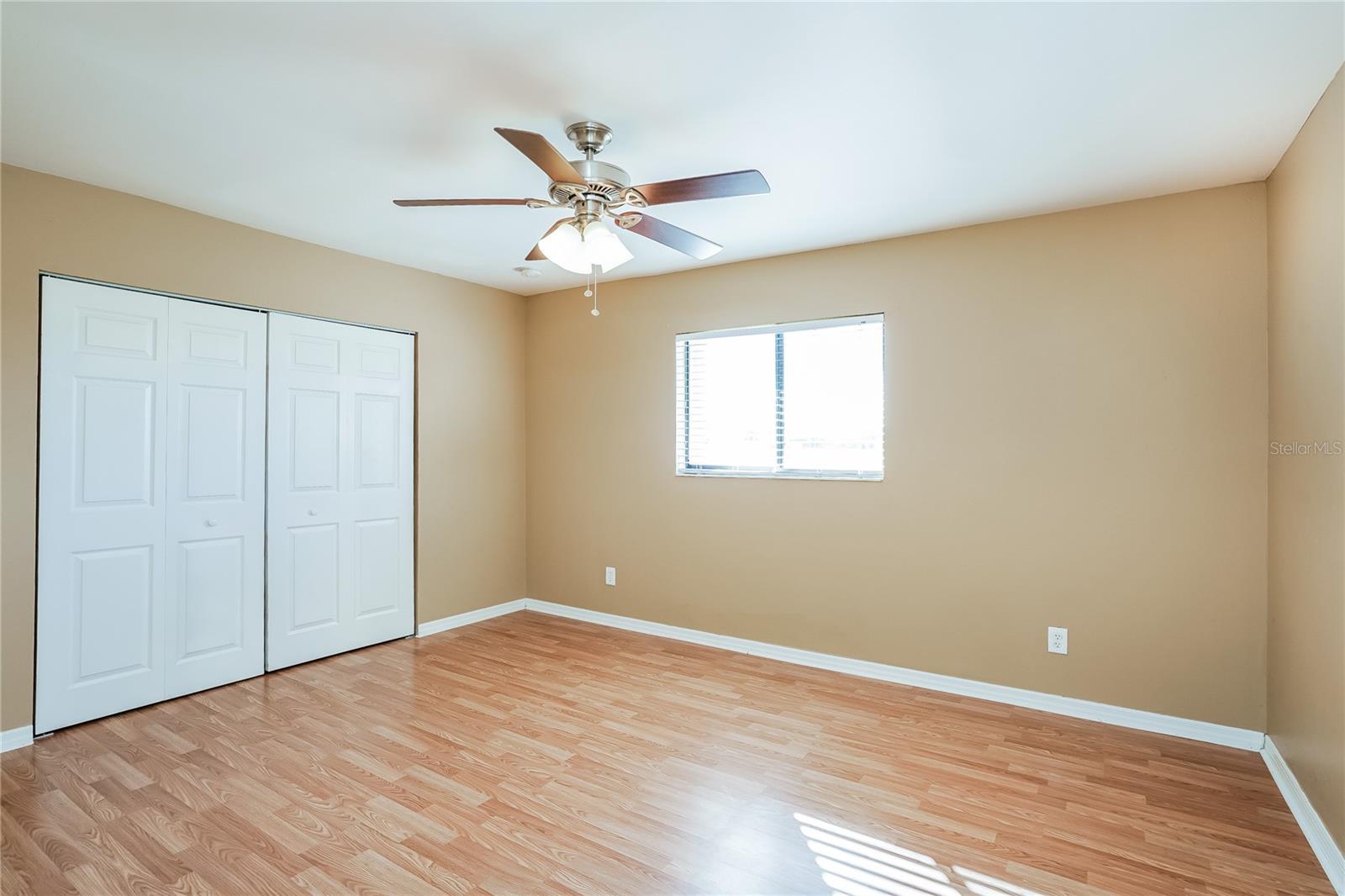 859 SW 15TH TER, CAPE CORAL, FL, 33991