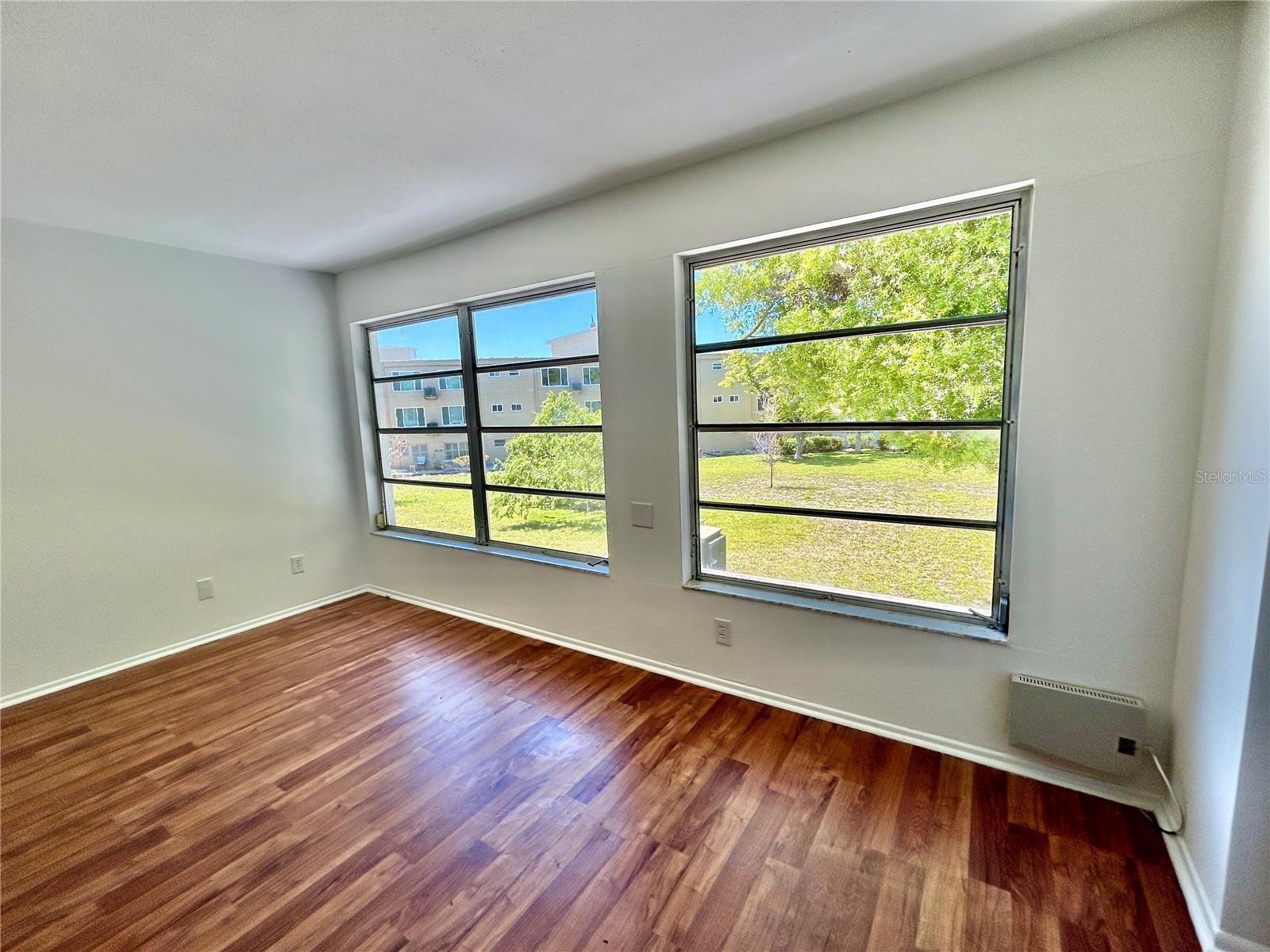 2100 WORLD PARKWAY BLVD #50, CLEARWATER, FL, 33763