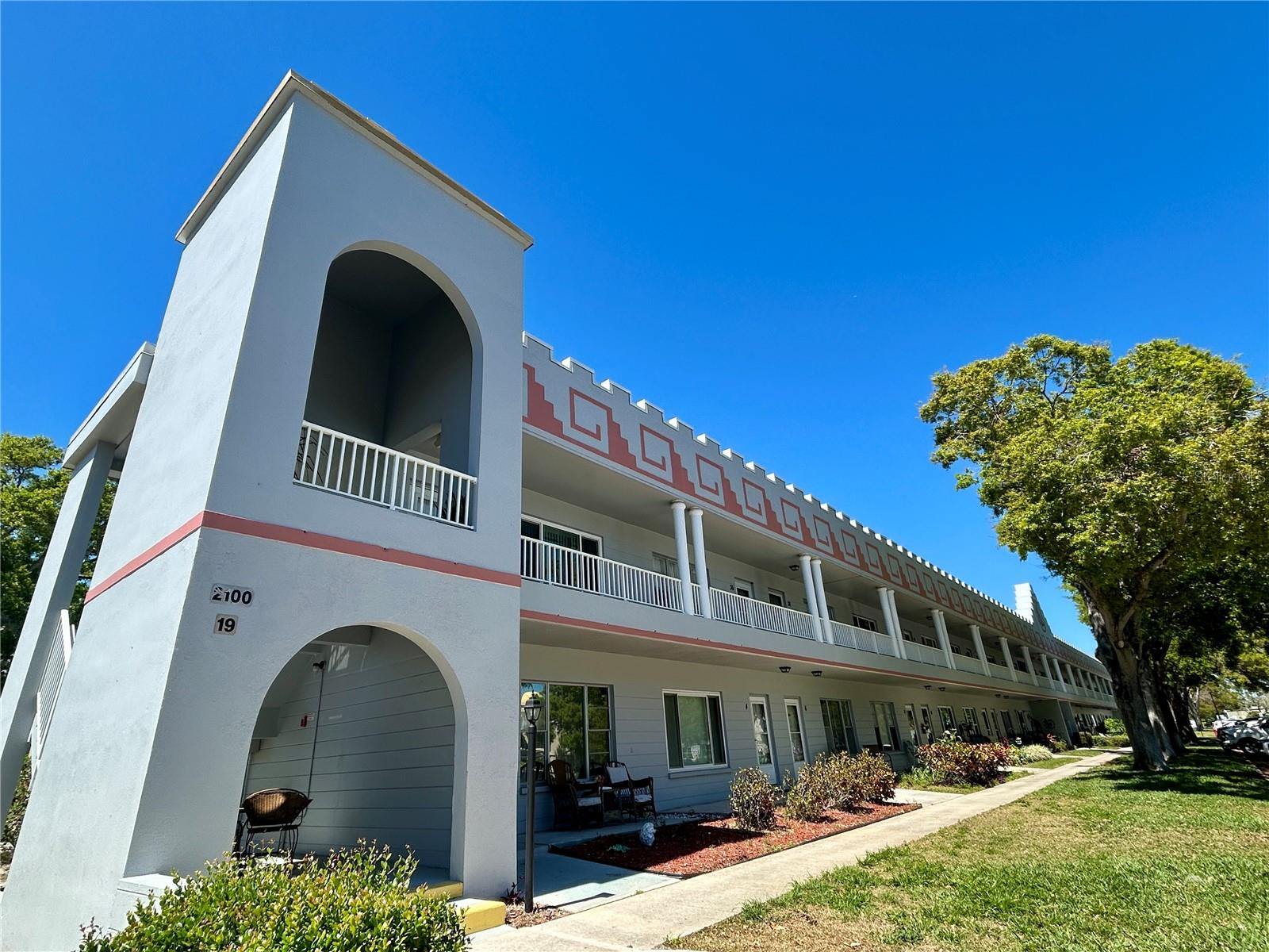 2100 WORLD PARKWAY BLVD #50, CLEARWATER, FL, 33763