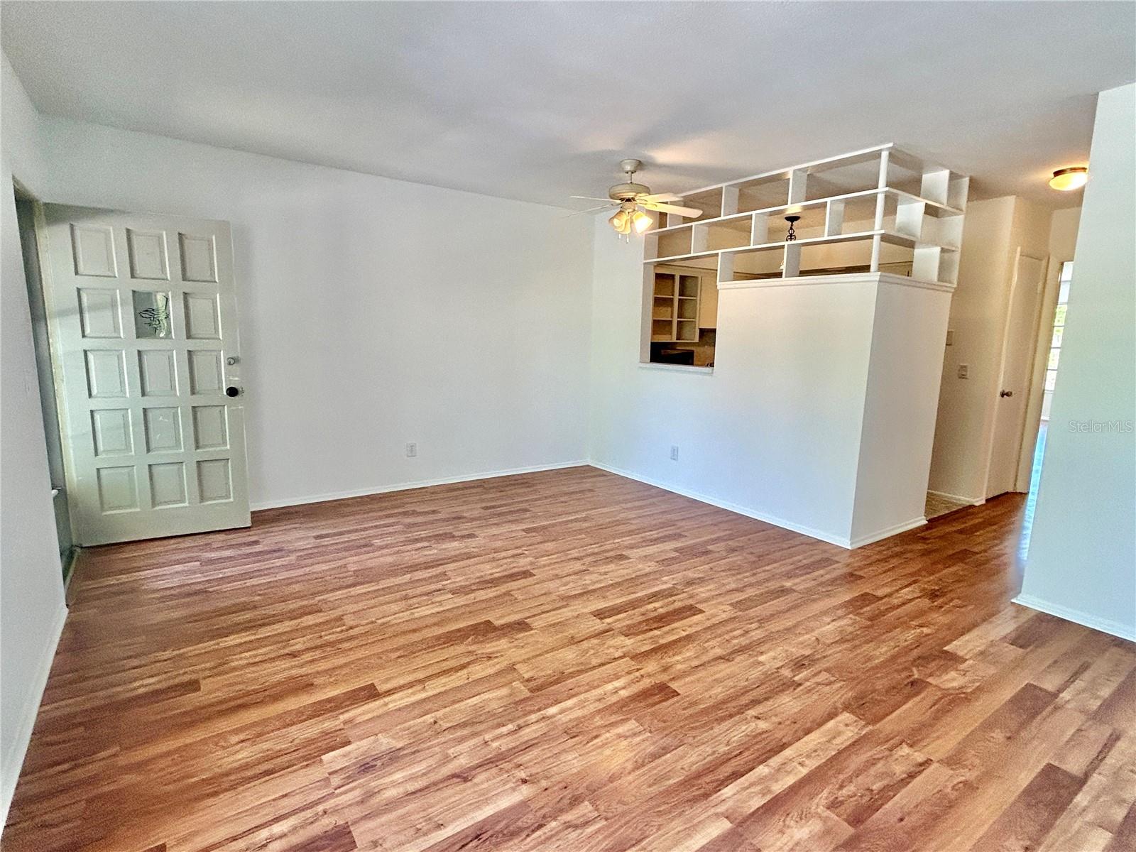 2100 WORLD PARKWAY BLVD #50, CLEARWATER, FL, 33763