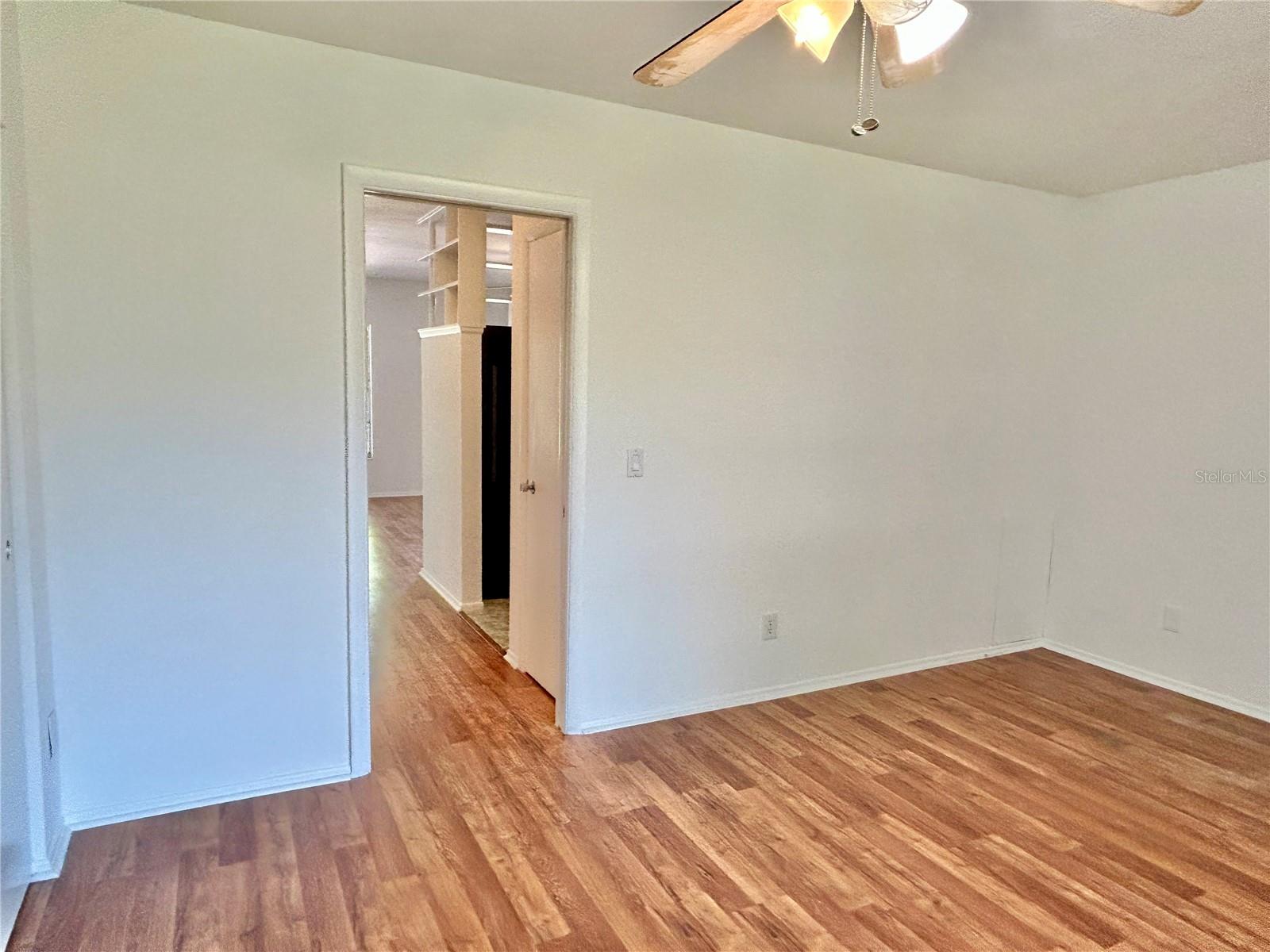 2100 WORLD PARKWAY BLVD #50, CLEARWATER, FL, 33763