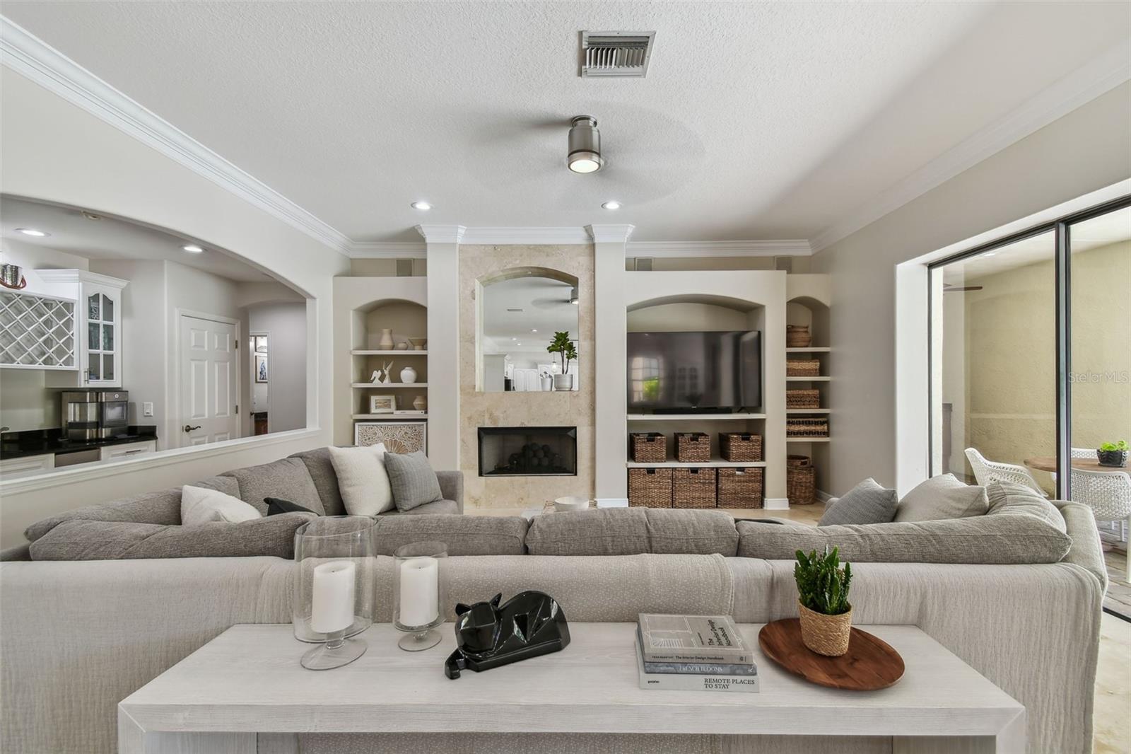 17003 MADRES DE AVILA, TAMPA, FL, 33613