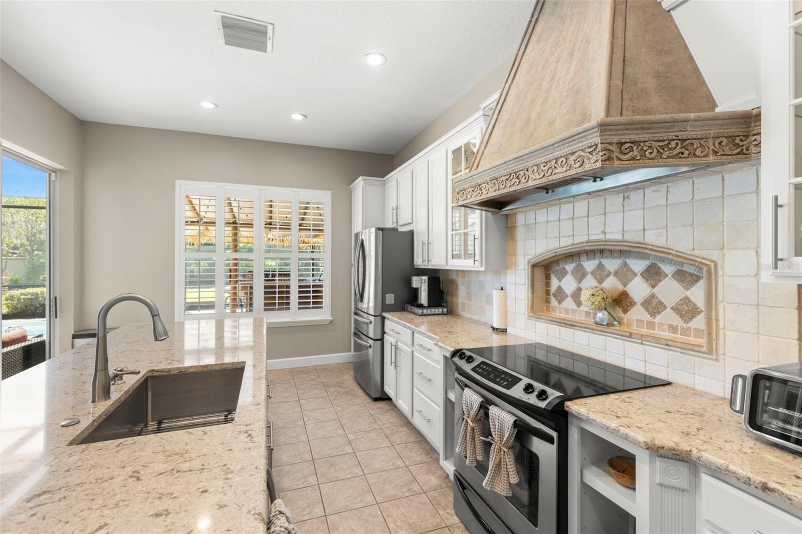 11610 BRISTOL CHASE DR, TAMPA, FL, 33626