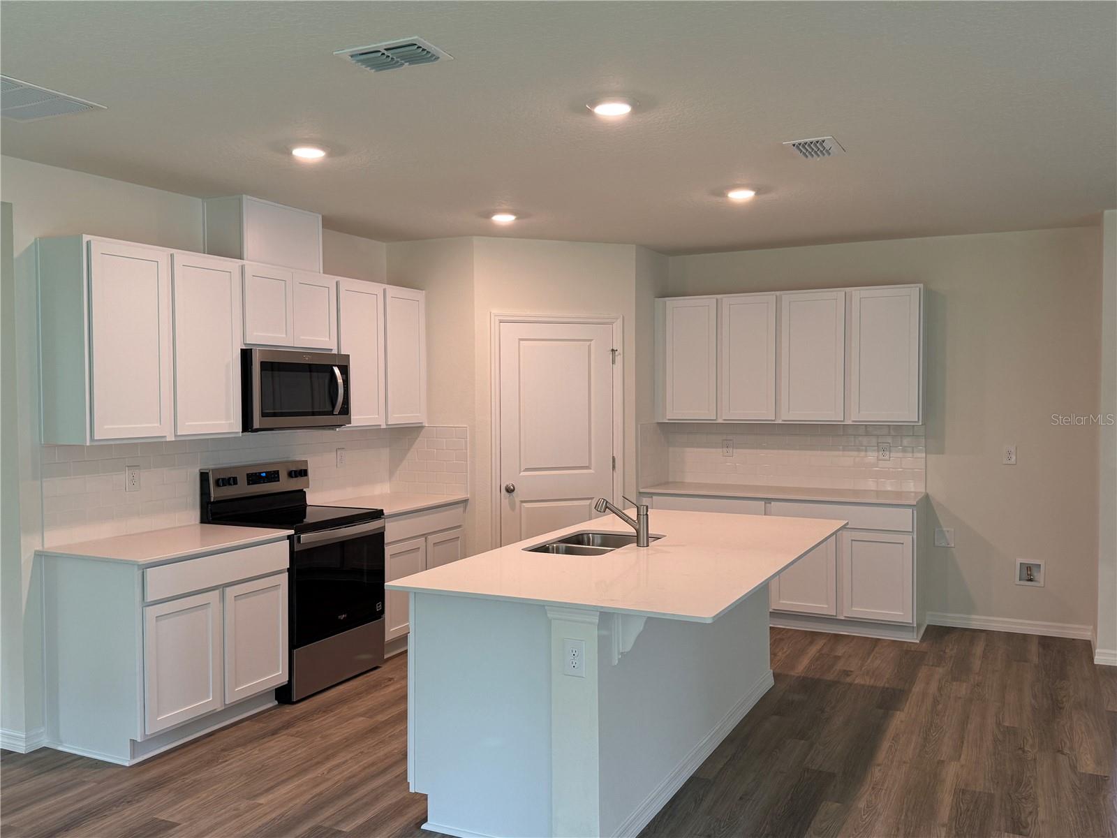 4242 ACOMA DR, ORMOND BEACH, FL, 32174