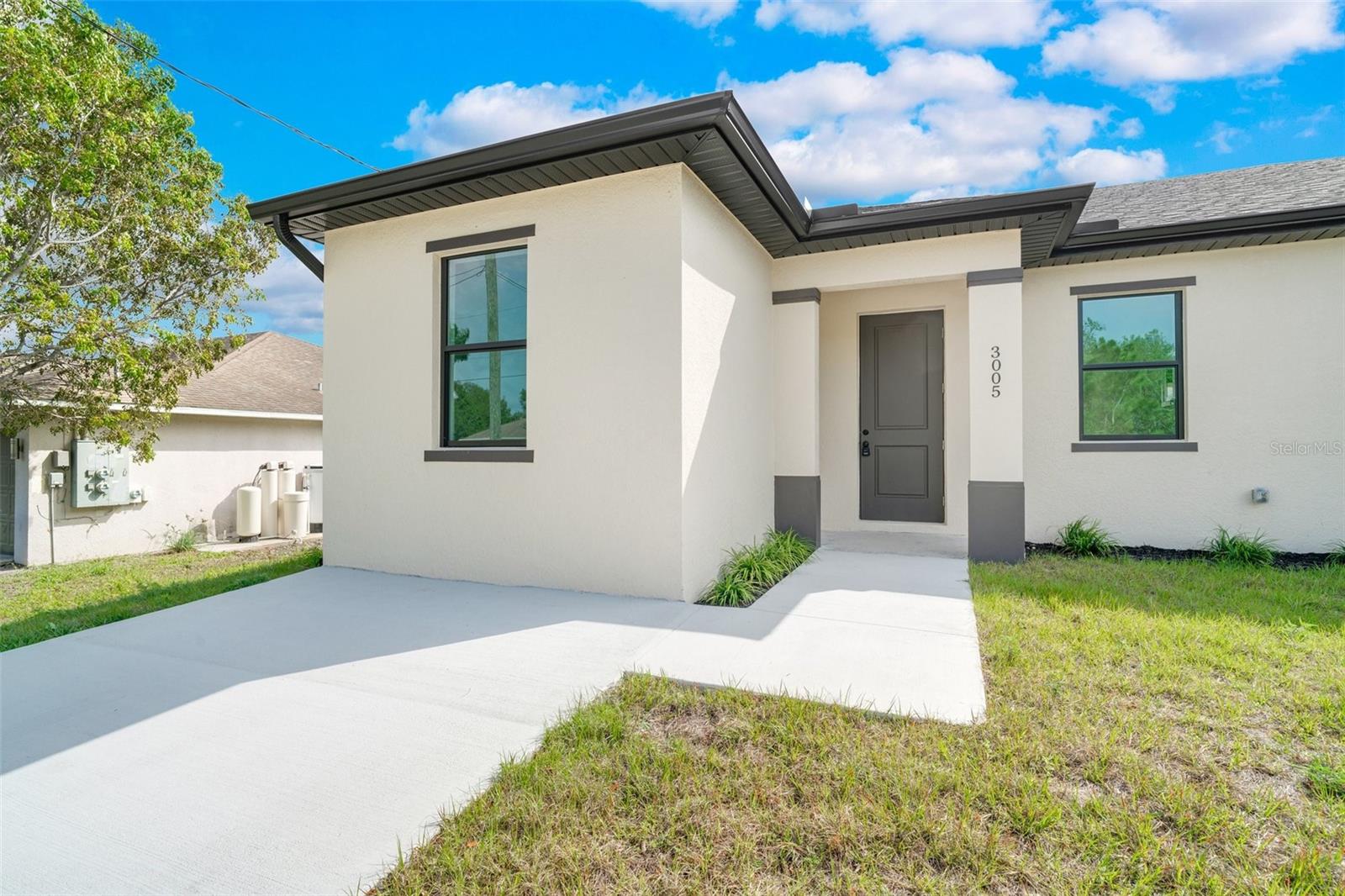 3005 GORDON AVE S, LEHIGH ACRES, FL, 33973