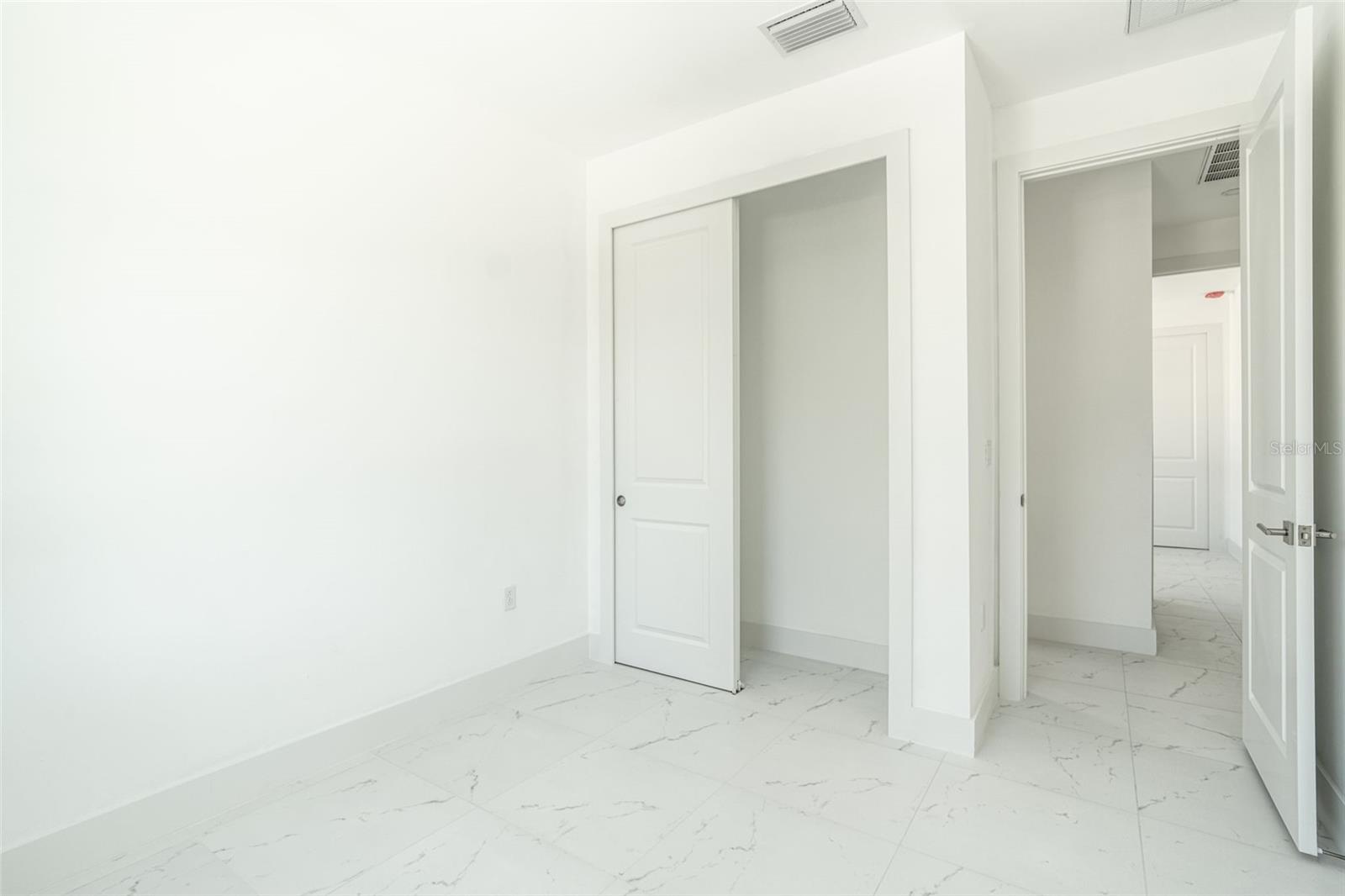 3005 GORDON AVE S, LEHIGH ACRES, FL, 33973