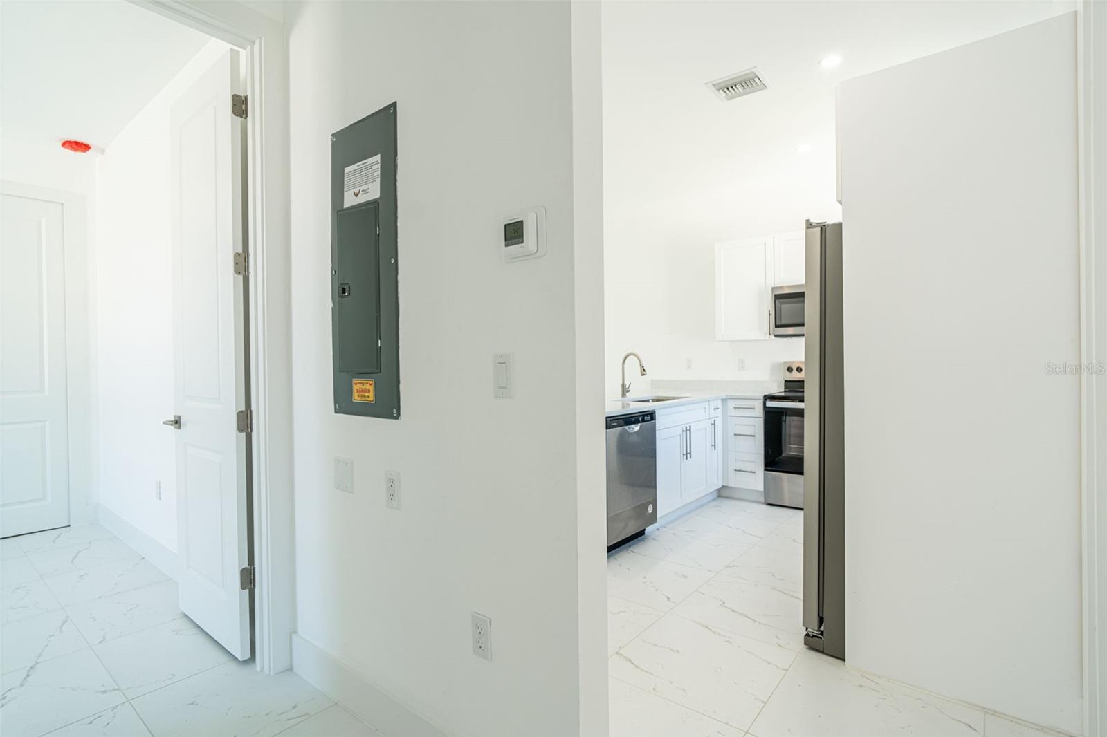 3005 GORDON AVE S, LEHIGH ACRES, FL, 33973
