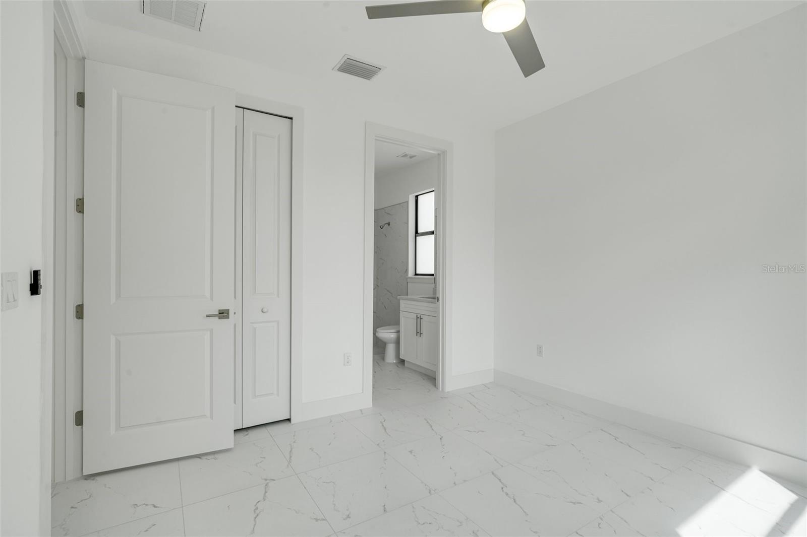 3005 GORDON AVE S, LEHIGH ACRES, FL, 33973