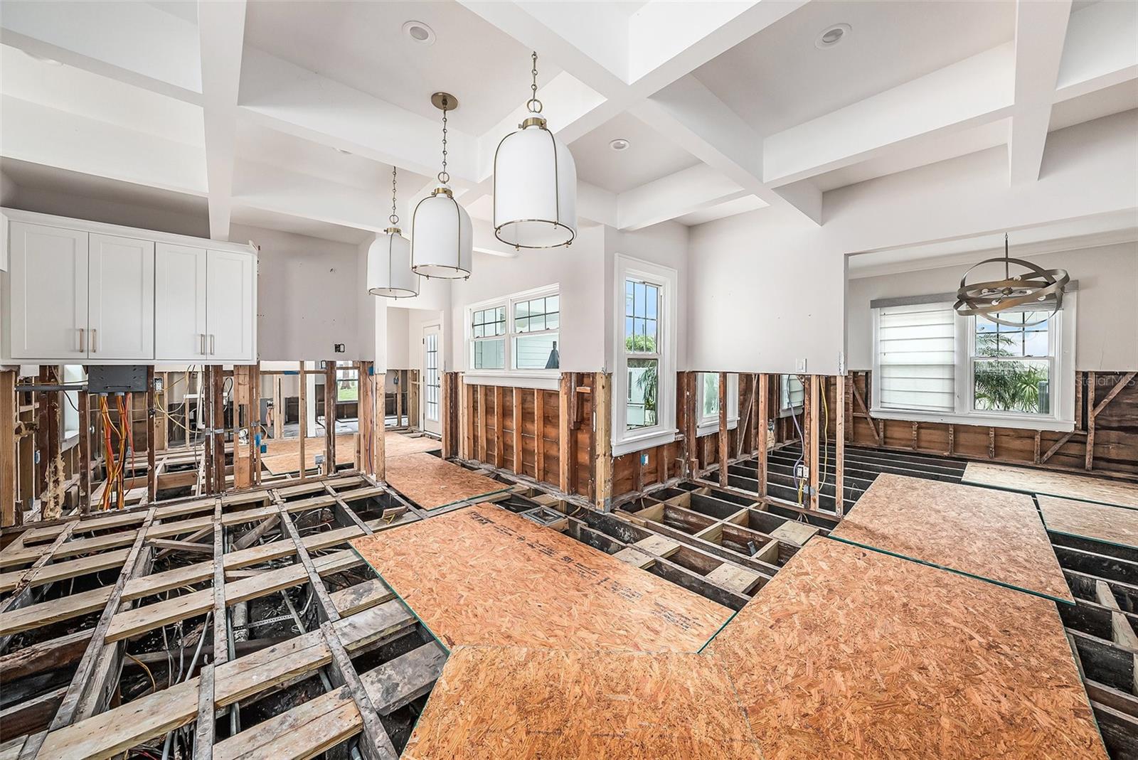 5426 VENETIAN BLVD NE, ST PETERSBURG, FL, 33703