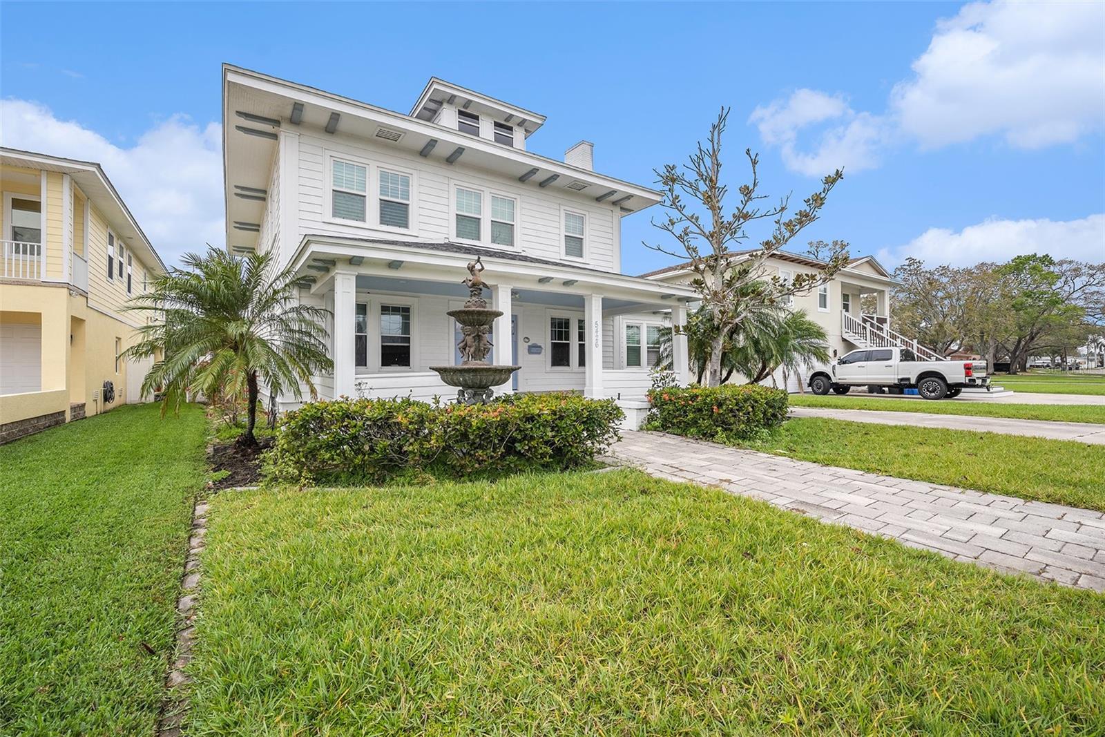 5426 VENETIAN BLVD NE, ST PETERSBURG, FL, 33703