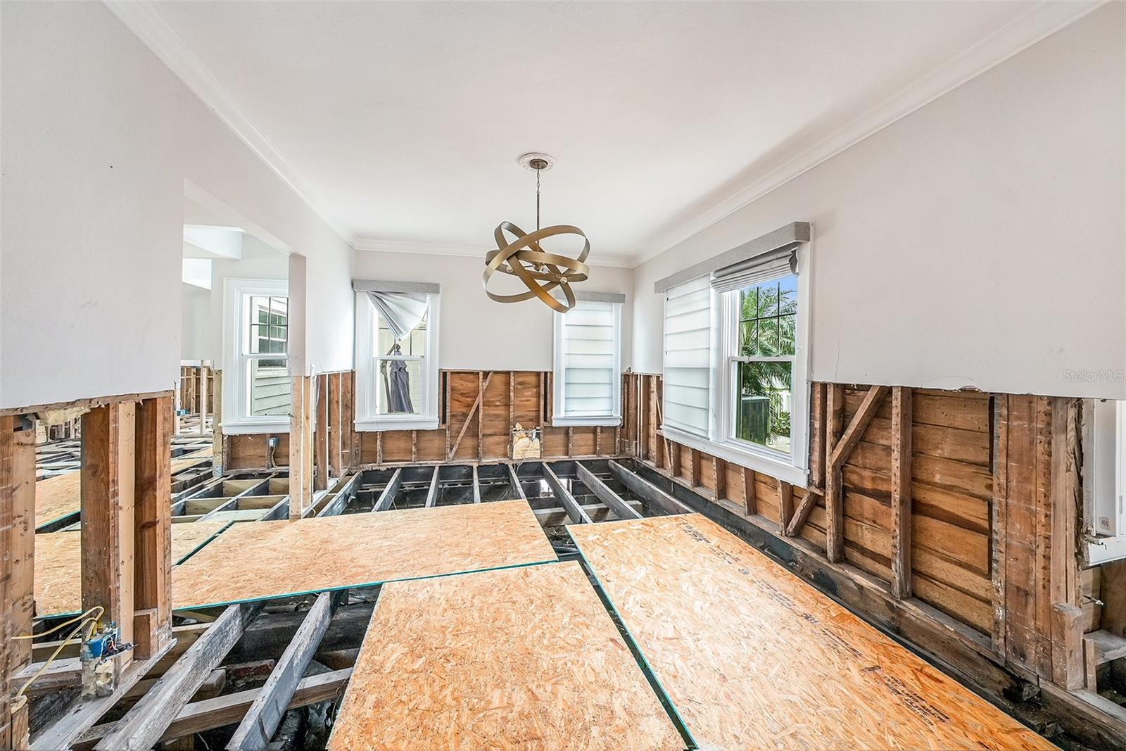 5426 VENETIAN BLVD NE, ST PETERSBURG, FL, 33703