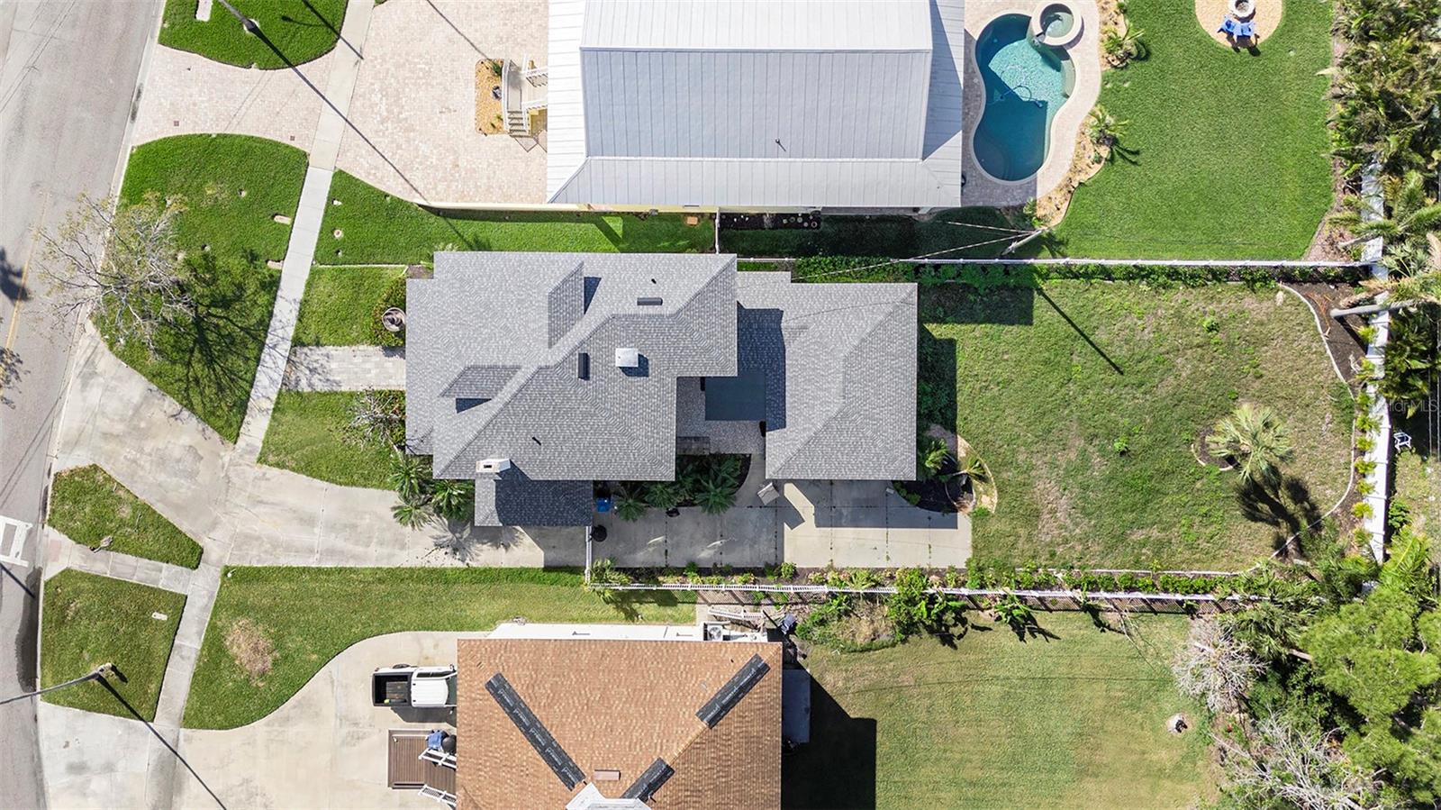 5426 VENETIAN BLVD NE, ST PETERSBURG, FL, 33703