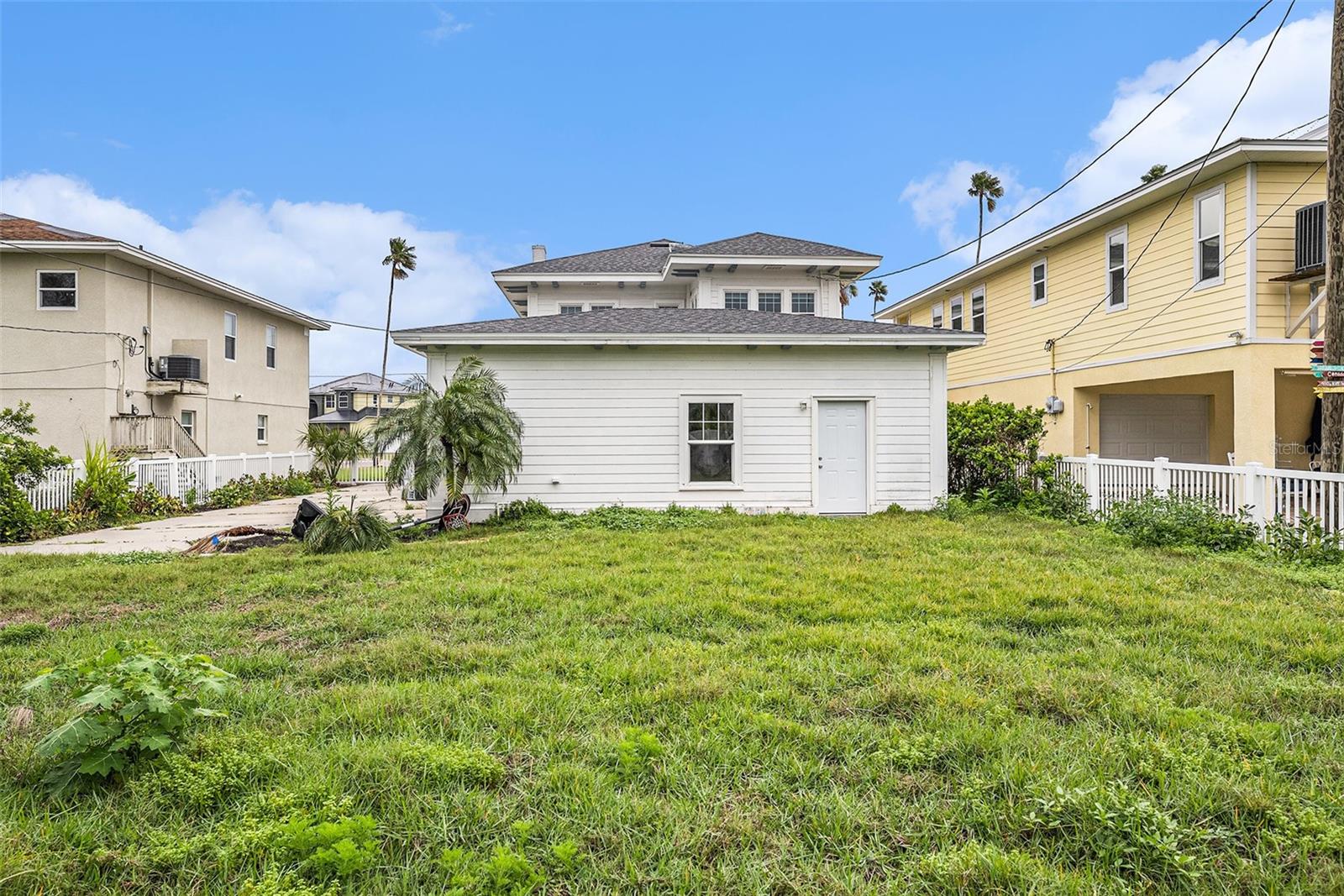 5426 VENETIAN BLVD NE, ST PETERSBURG, FL, 33703