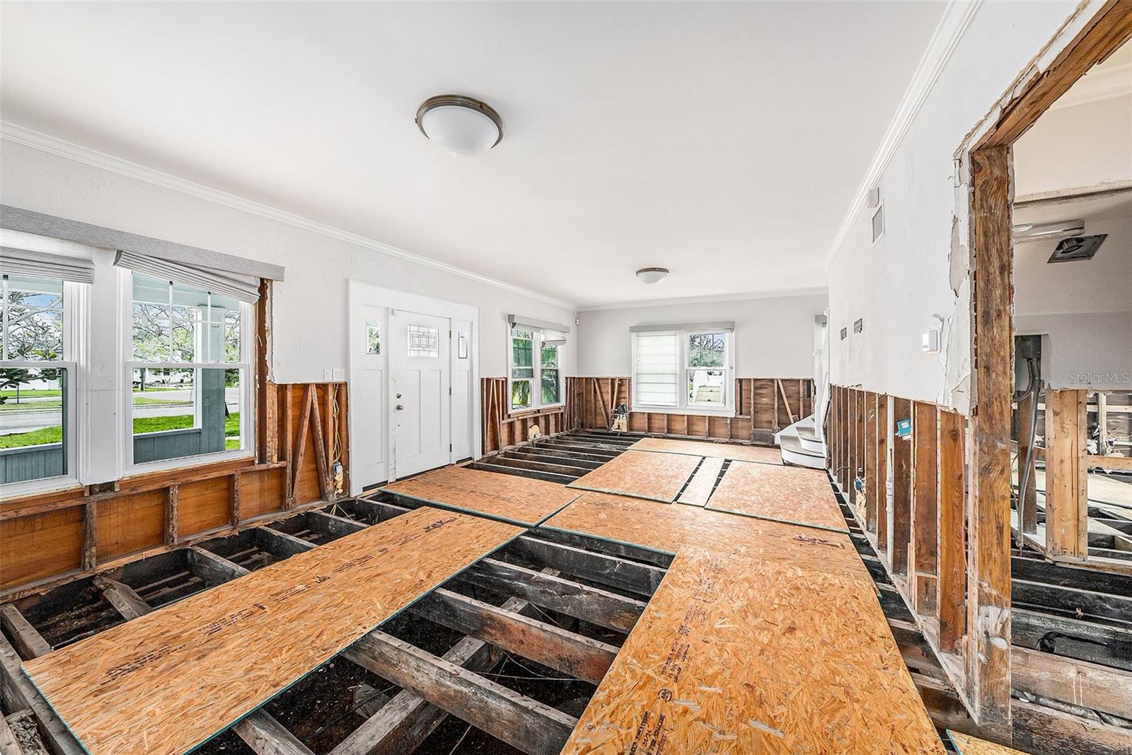 5426 VENETIAN BLVD NE, ST PETERSBURG, FL, 33703