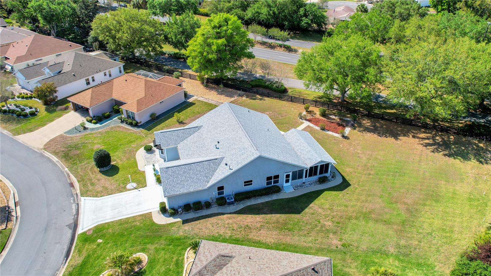 2433 TAMARINDO DR, THE VILLAGES, FL, 32162
