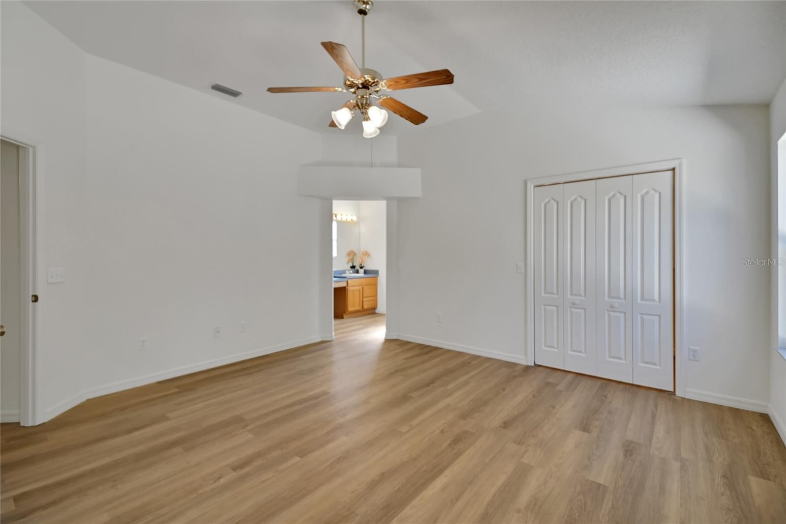 2433 TAMARINDO DR, THE VILLAGES, FL, 32162
