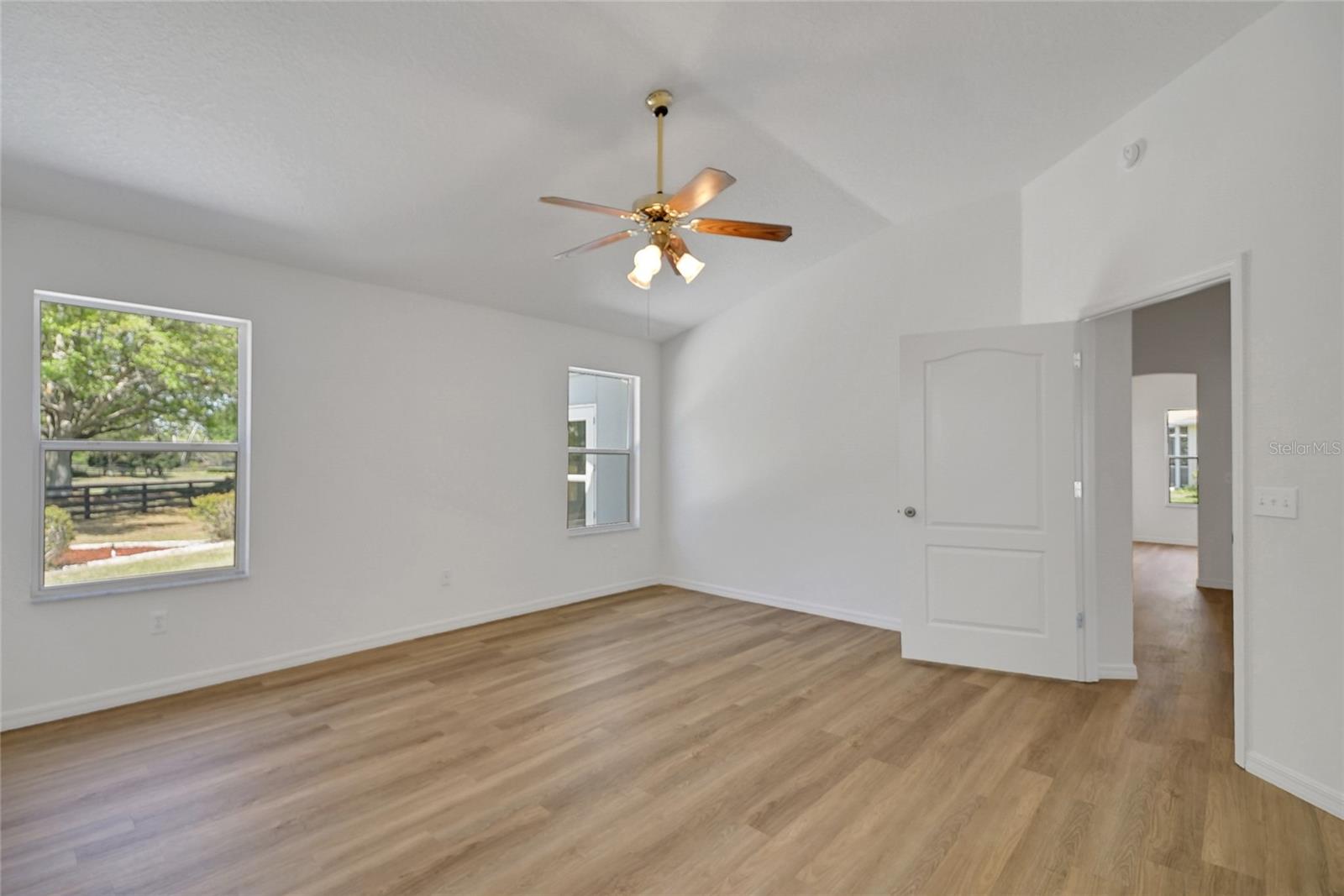 2433 TAMARINDO DR, THE VILLAGES, FL, 32162