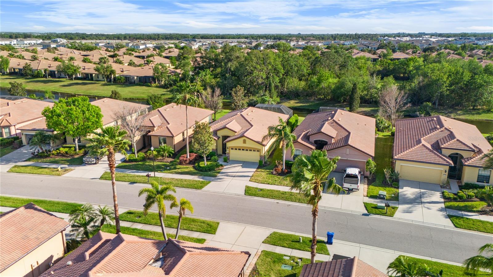 342 CEDAR FALLS DR, APOLLO BEACH, FL, 33572