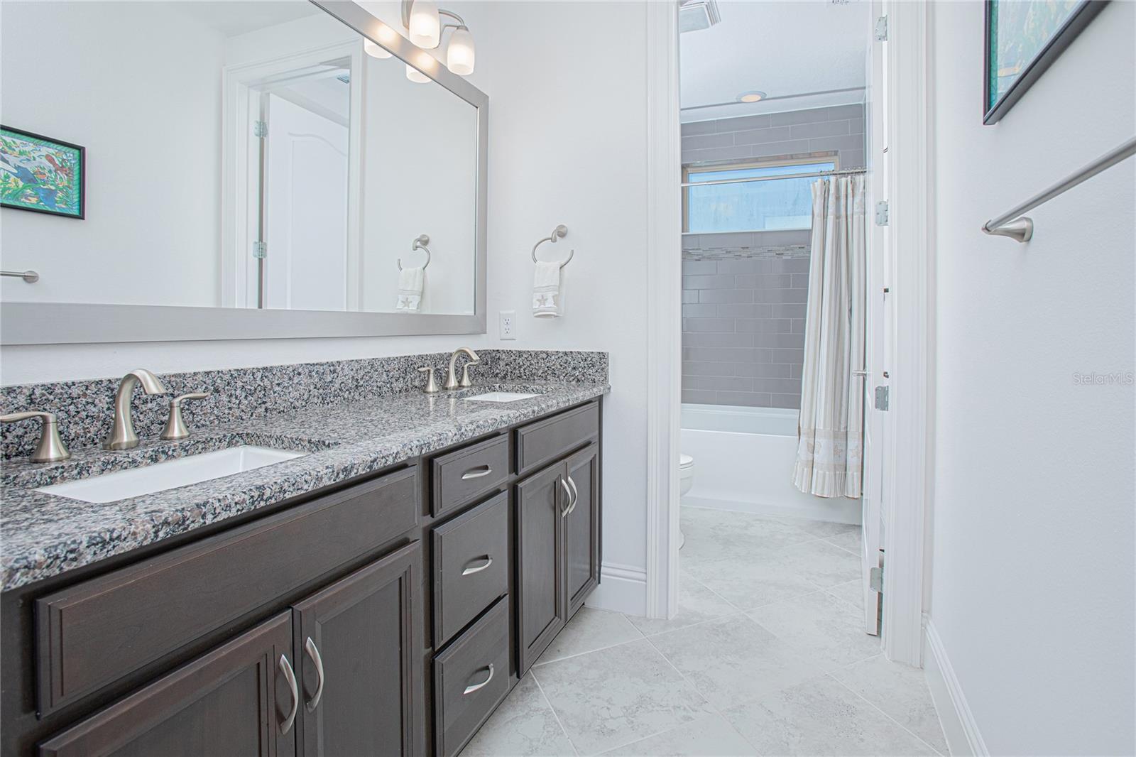 13307 ALDERLEY DR, ORLANDO, FL, 32832