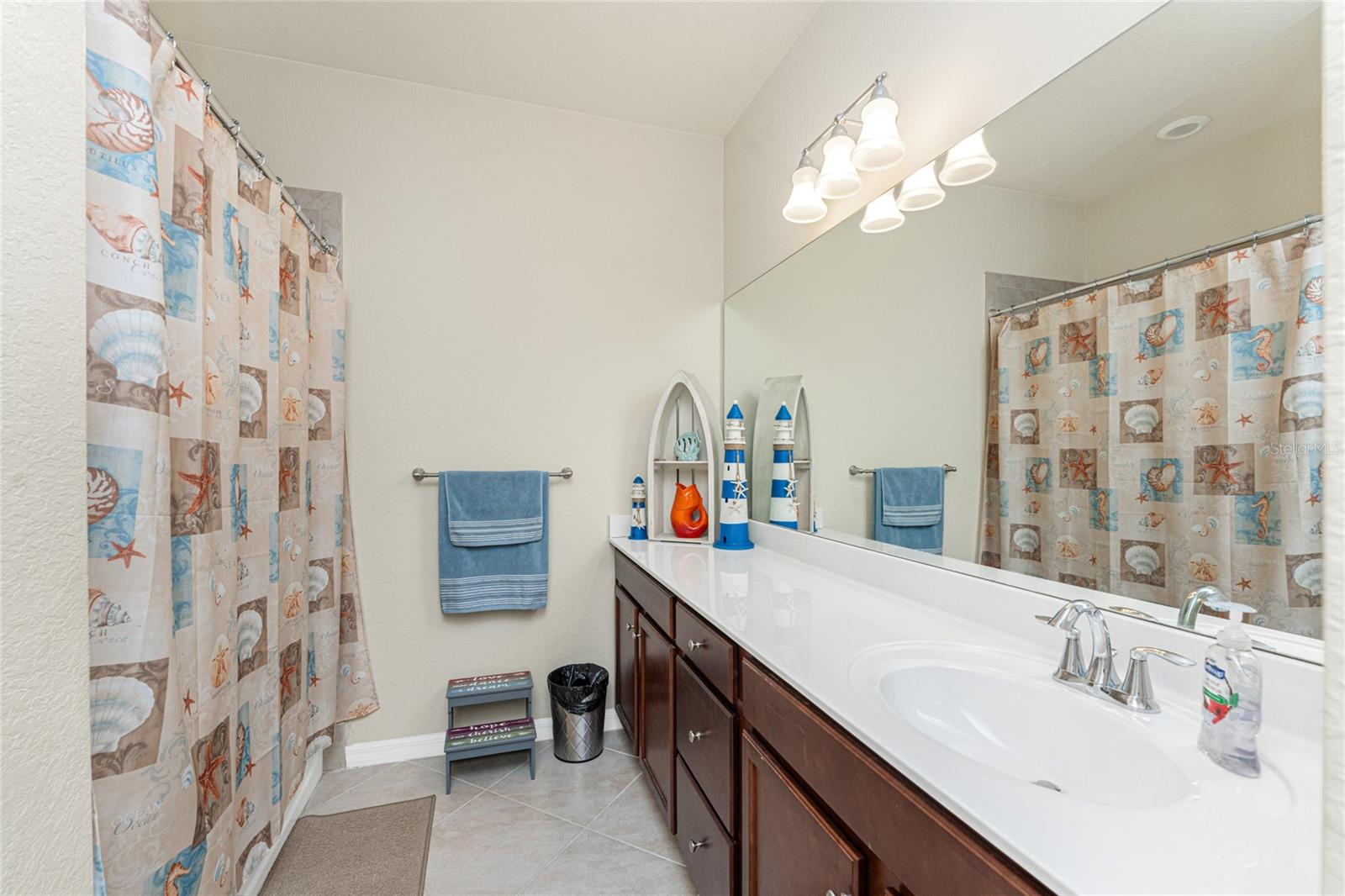 20231 LAGENTE CIR, VENICE, FL, 34293