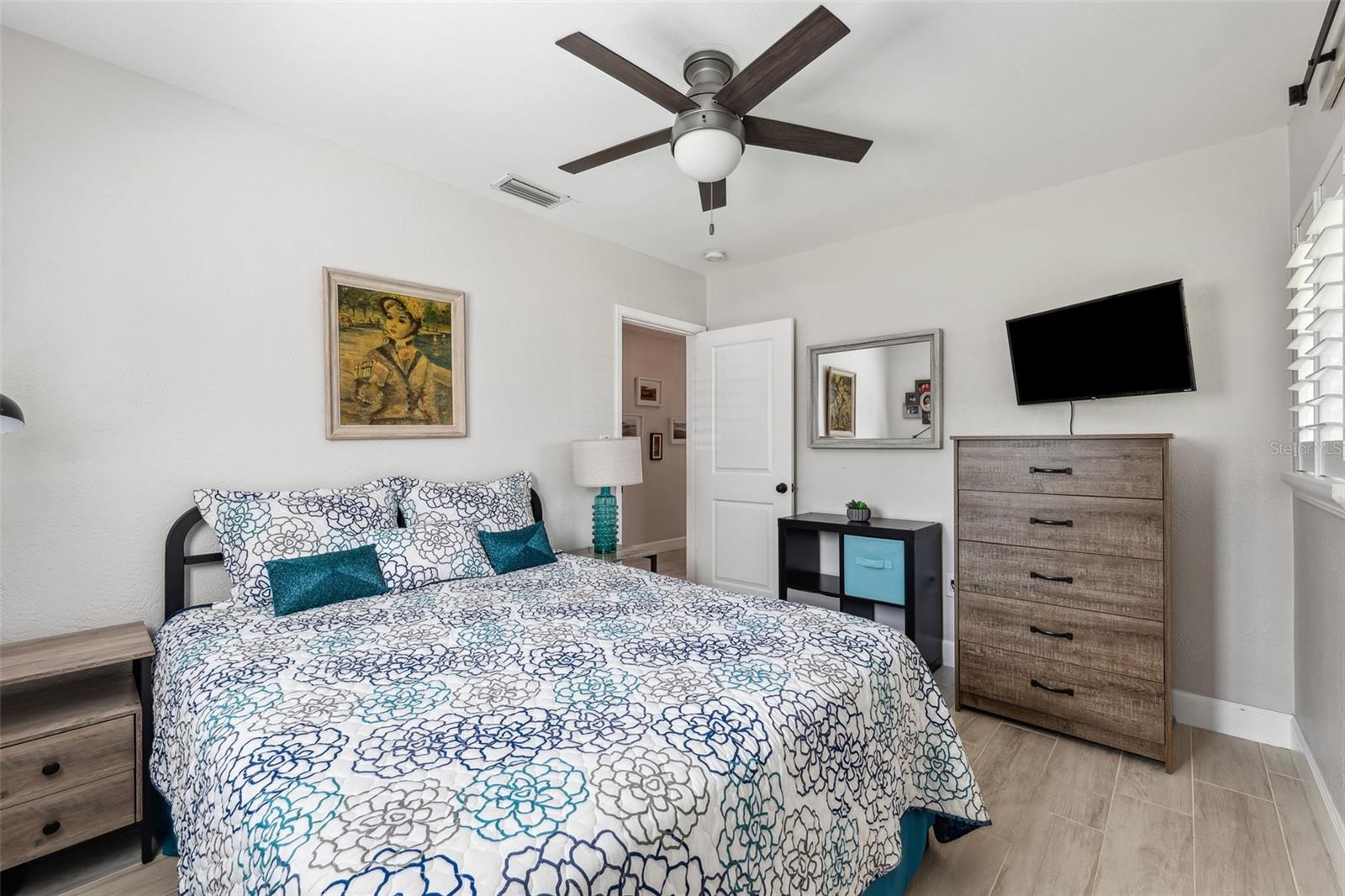 319 S GLEN ARVEN AVE, TEMPLE TERRACE, FL, 33617