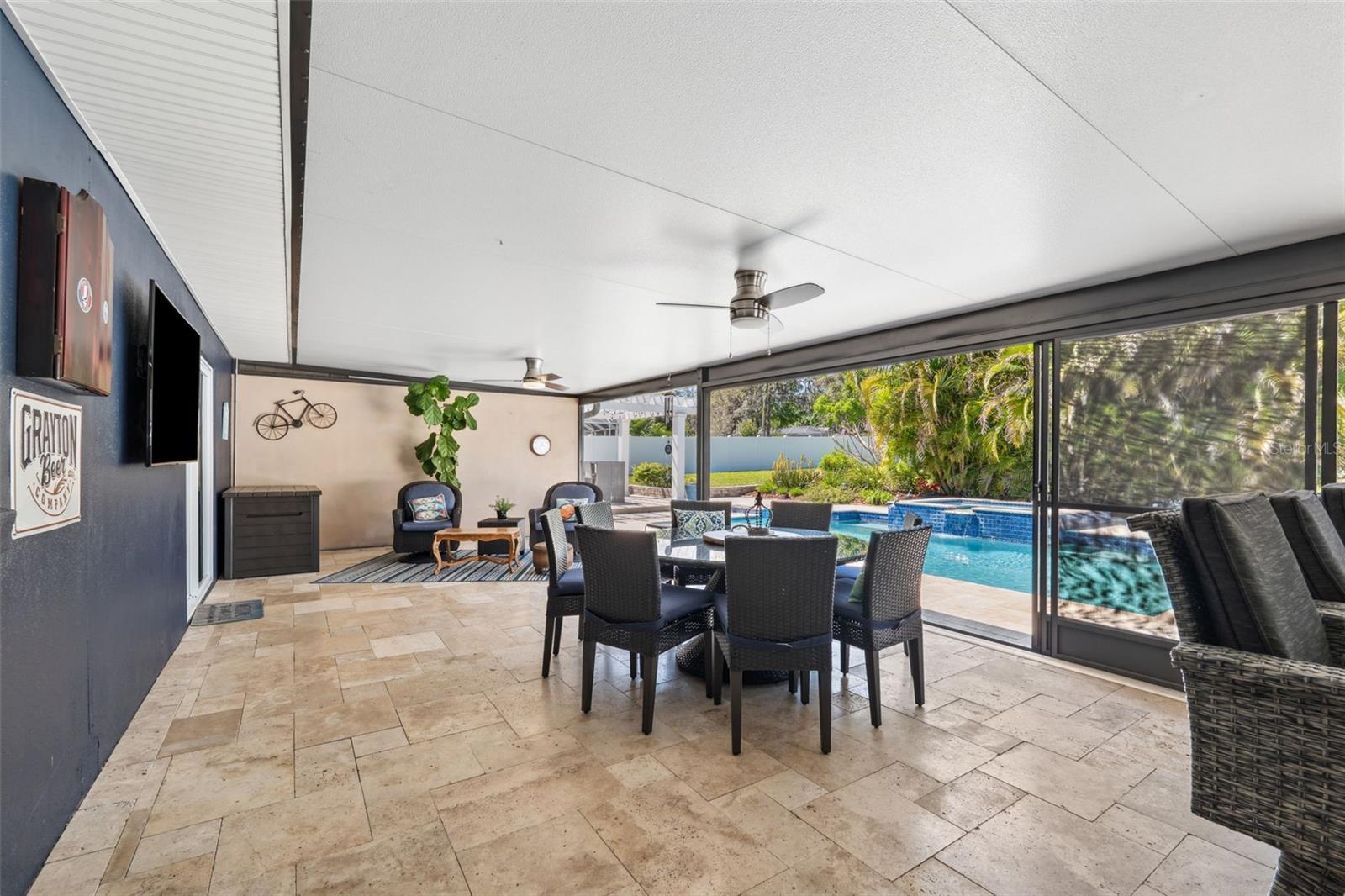 319 S GLEN ARVEN AVE, TEMPLE TERRACE, FL, 33617