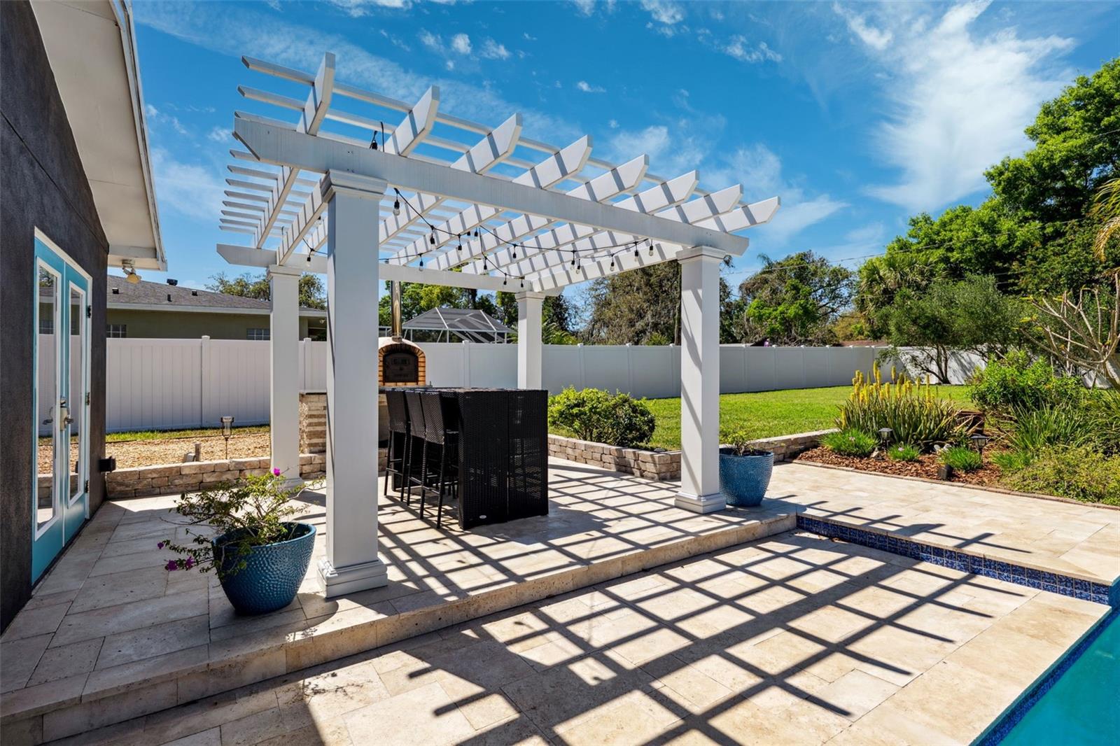 319 S GLEN ARVEN AVE, TEMPLE TERRACE, FL, 33617