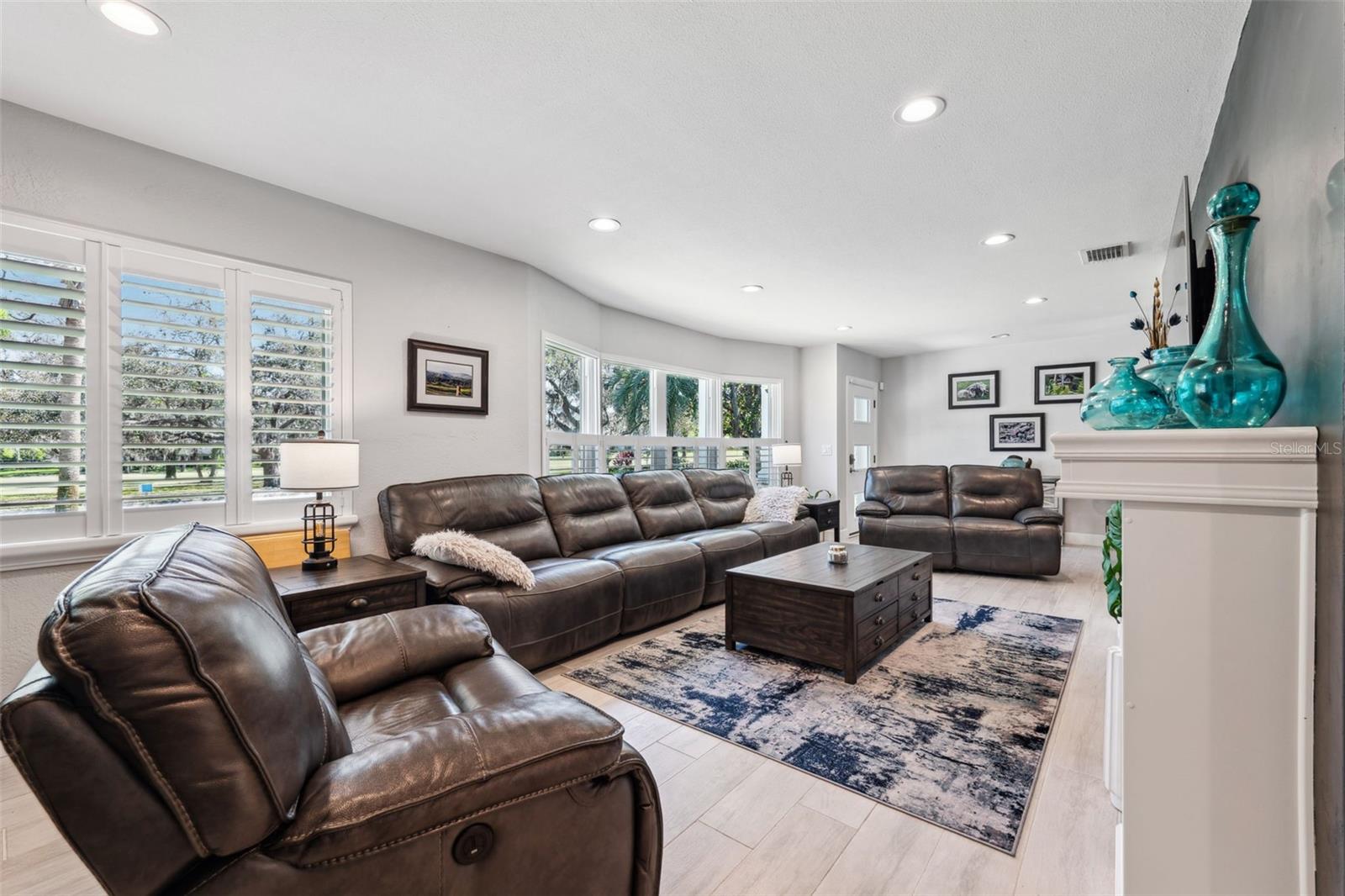 319 S GLEN ARVEN AVE, TEMPLE TERRACE, FL, 33617